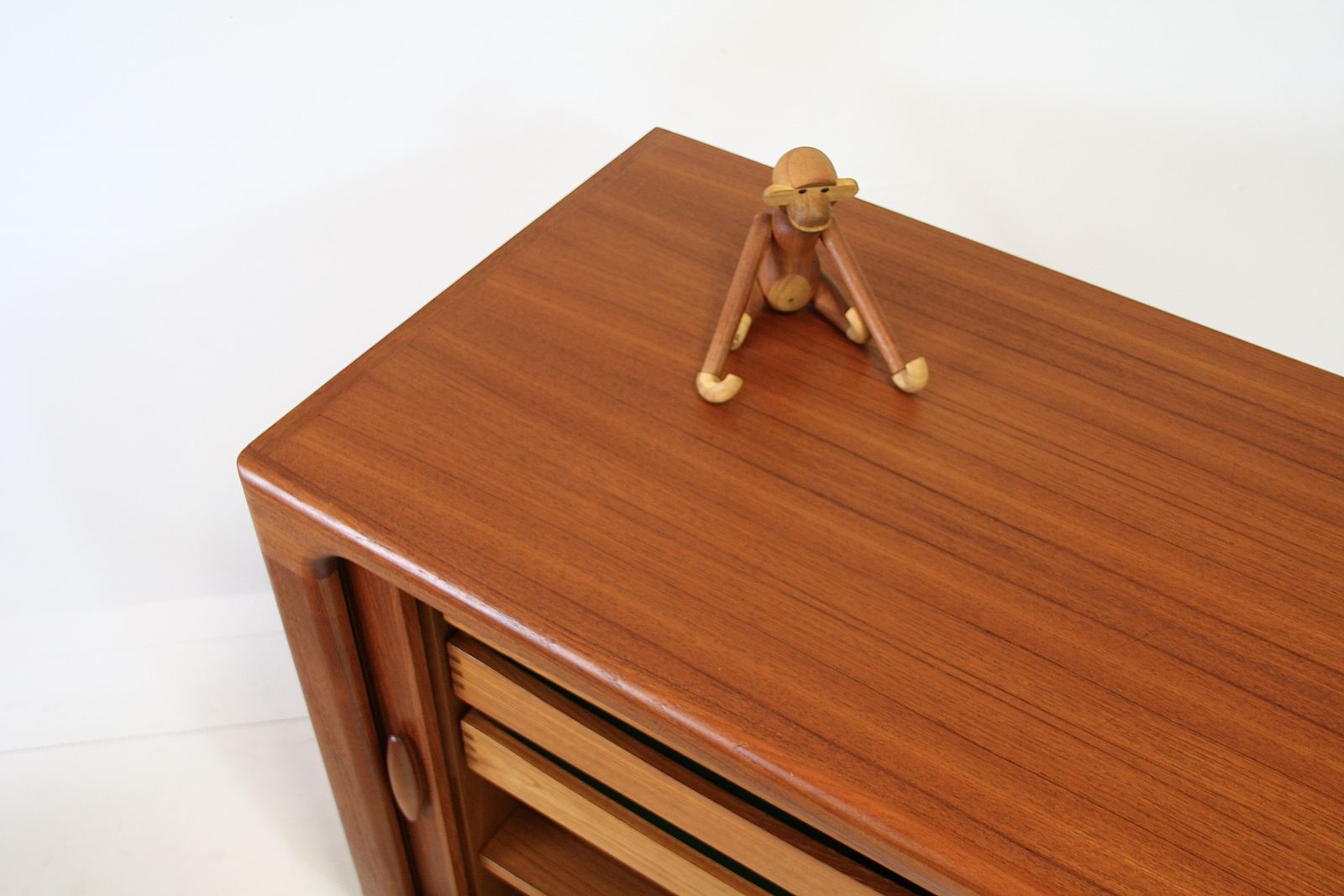 photo vinterior Dyrlund Tambour Teak Sideboard   Mid Century Danish 1960s