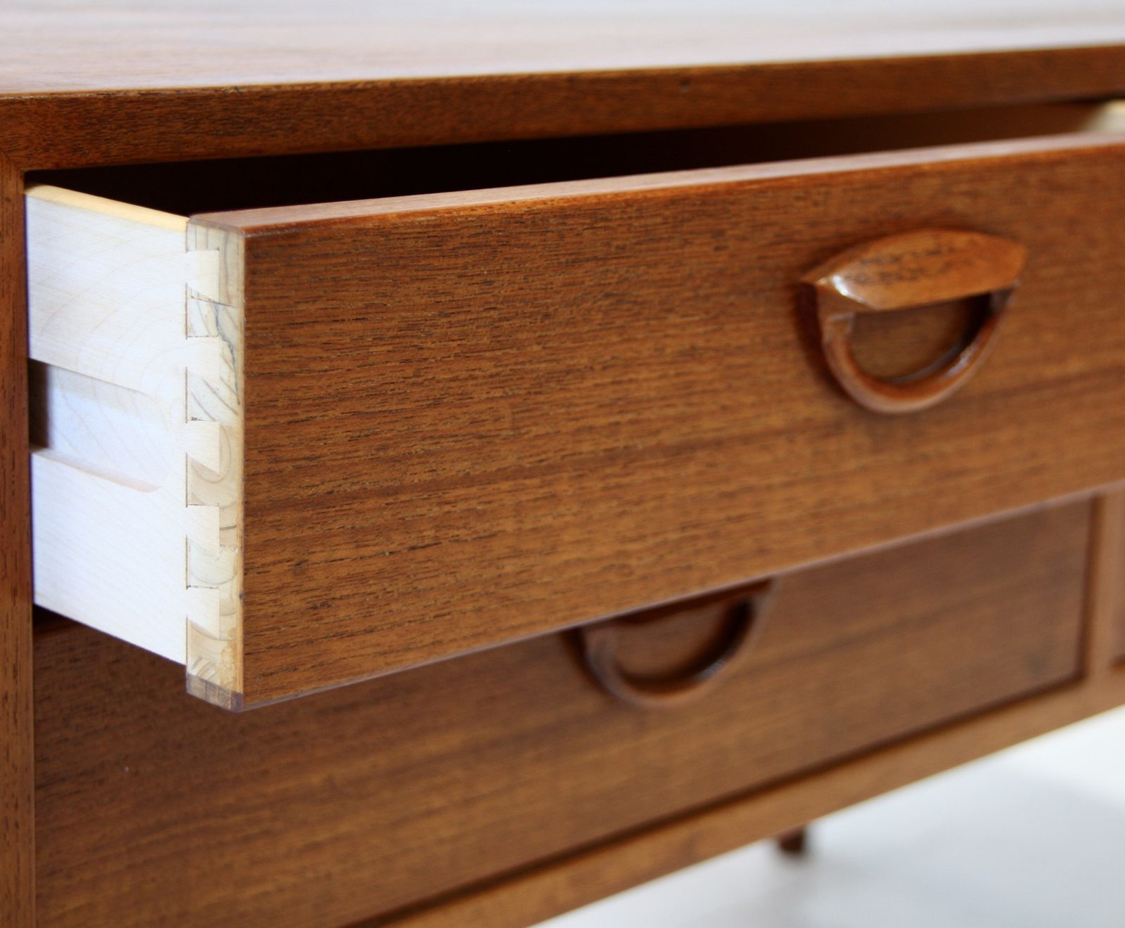 photo furniture Kai Kristiansen Low Drawers In Teak Danish Mid Century Modern 1958