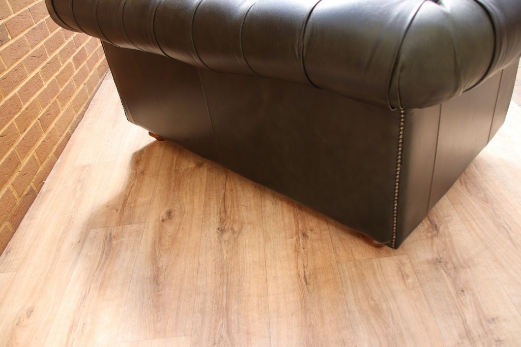 photo buy Chesterfield Paxton Sofa