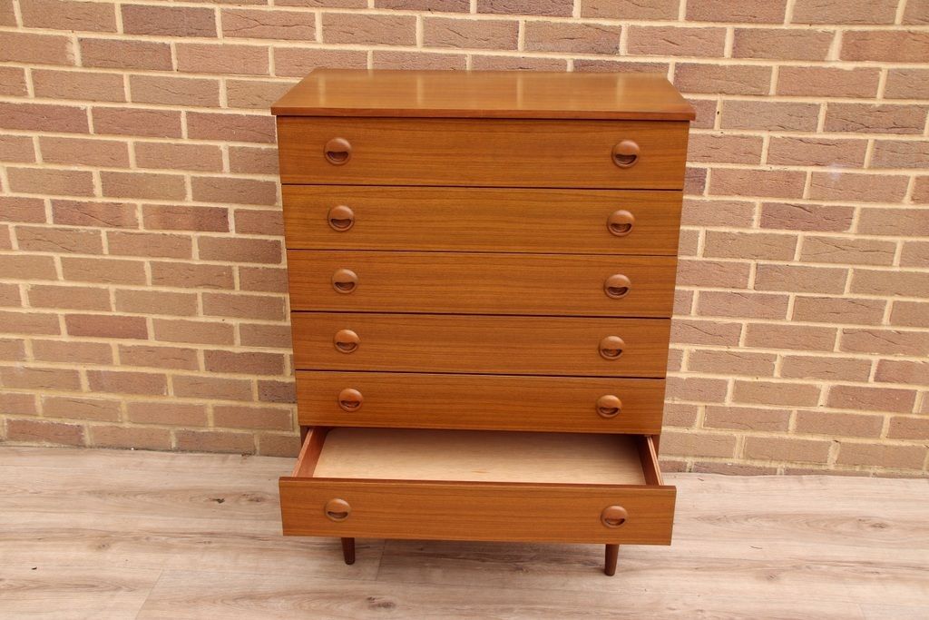 Schreiber Mid Century Chest Of Drawers photo 475.0