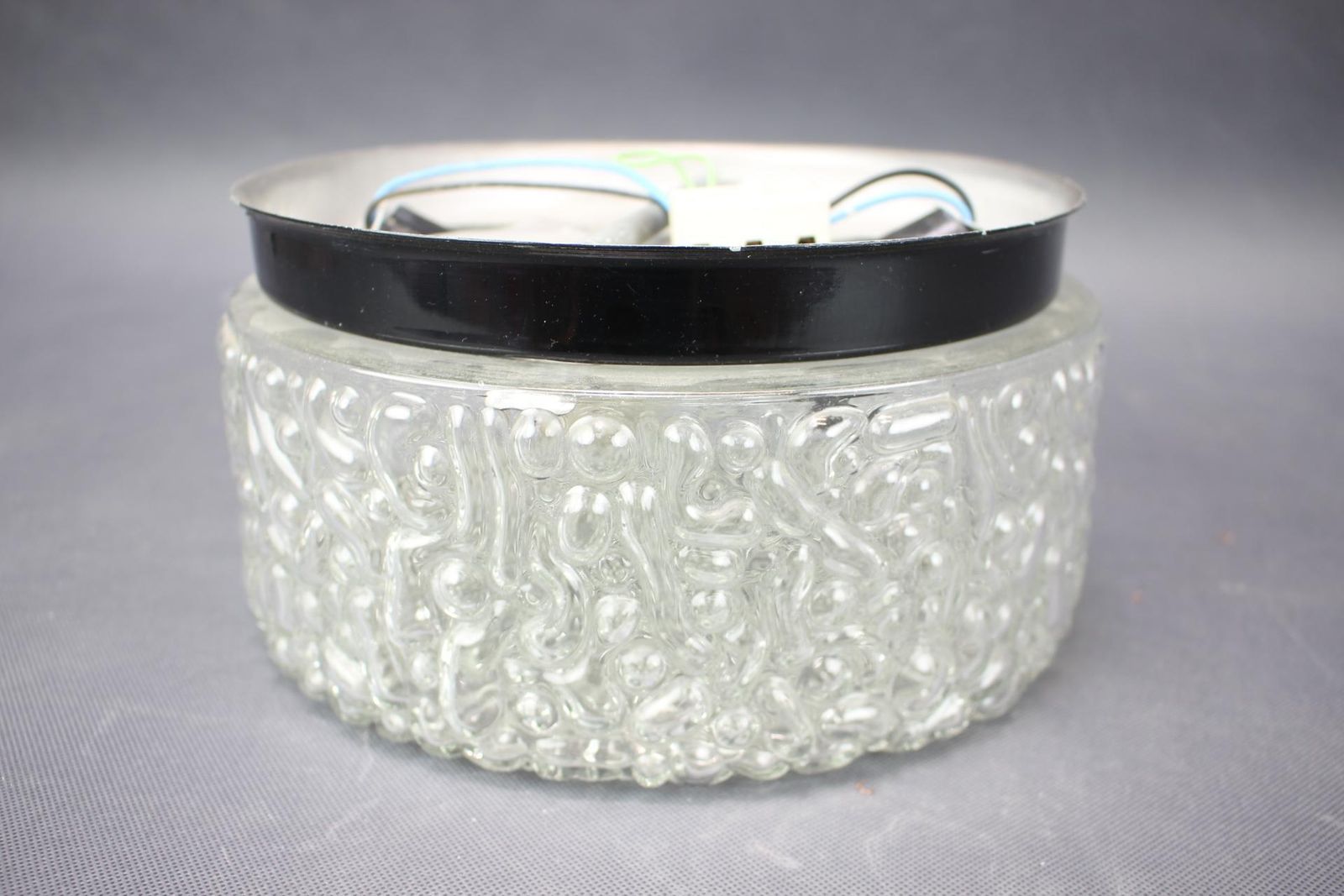 Mid-Century plafondlamp met bellenpatroon glas, Tsjecho-Slowakije, jaren 1960. photo vinterior