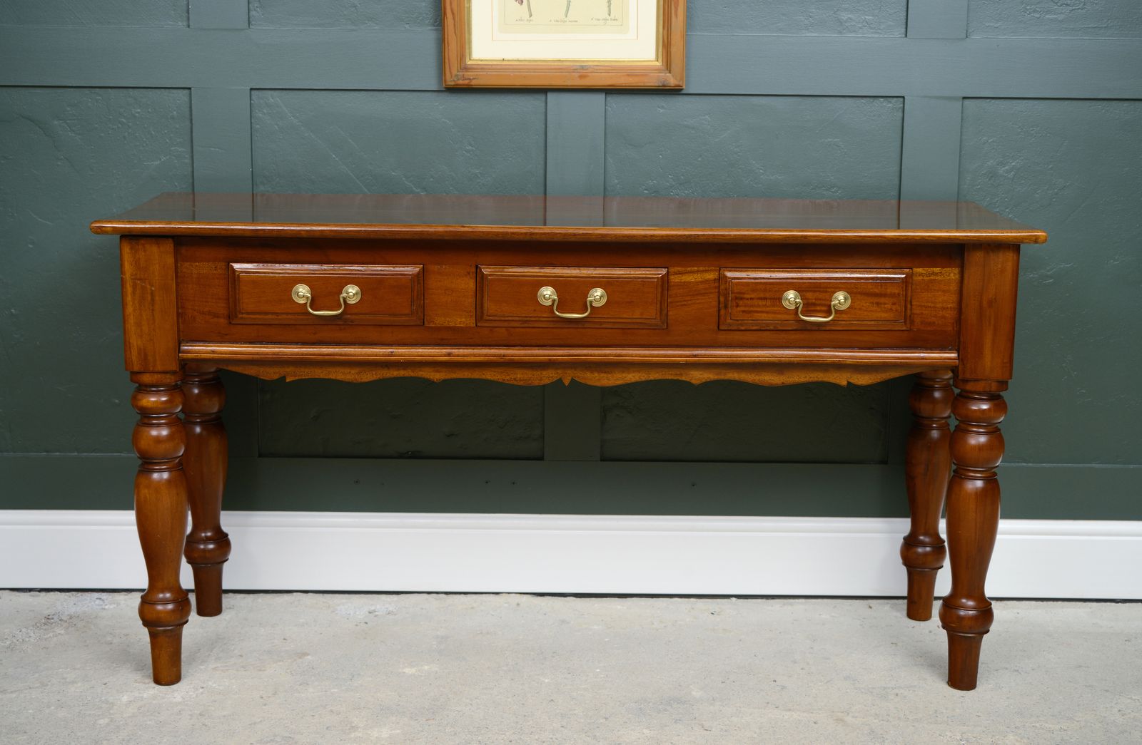 Antique Style Long Console  Hardwood Mahogany Finish photo vintage