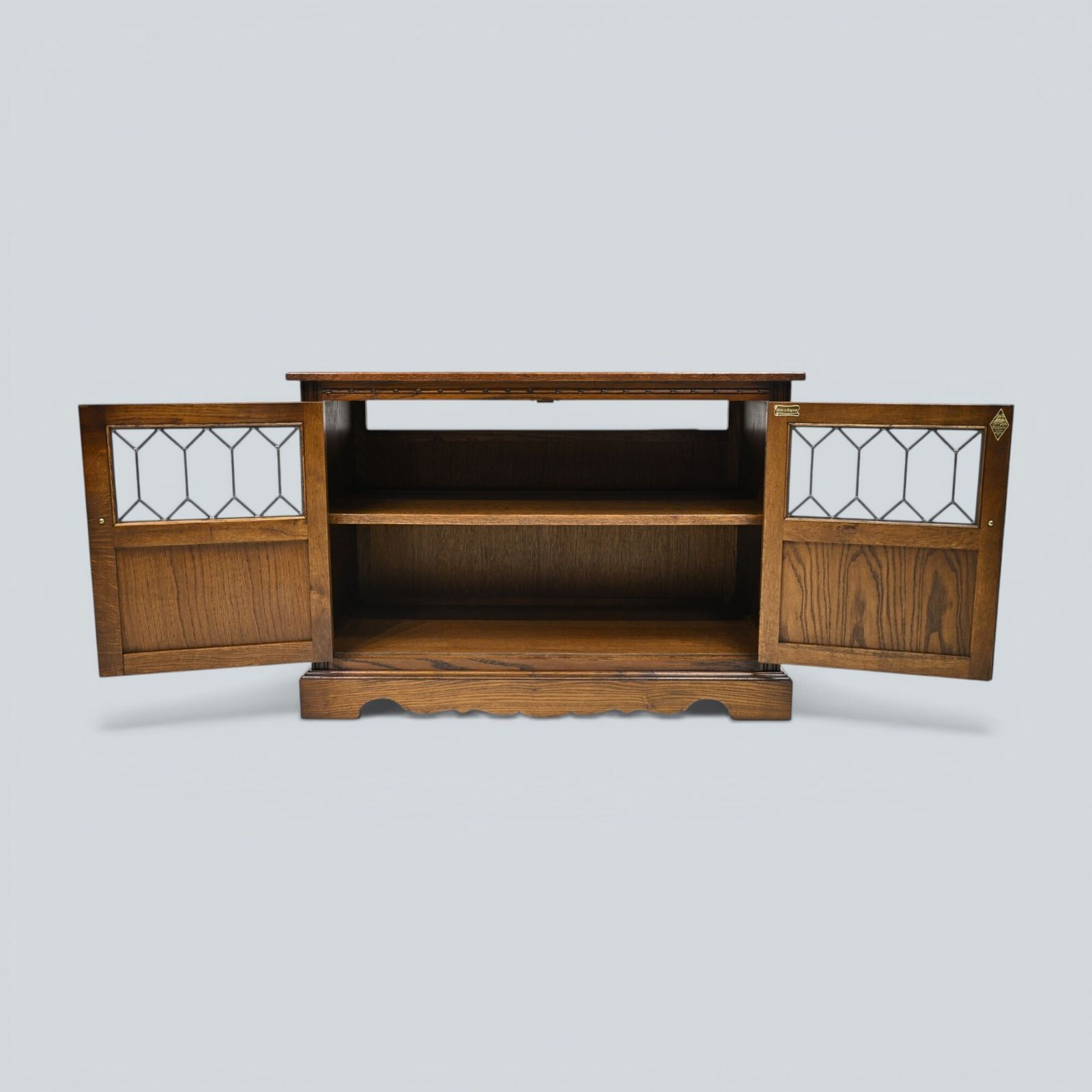 347.0 Old Charm Tv Stand Music Entertainment/Cabinet Light Oak #2265 Free Uk Delivery photo