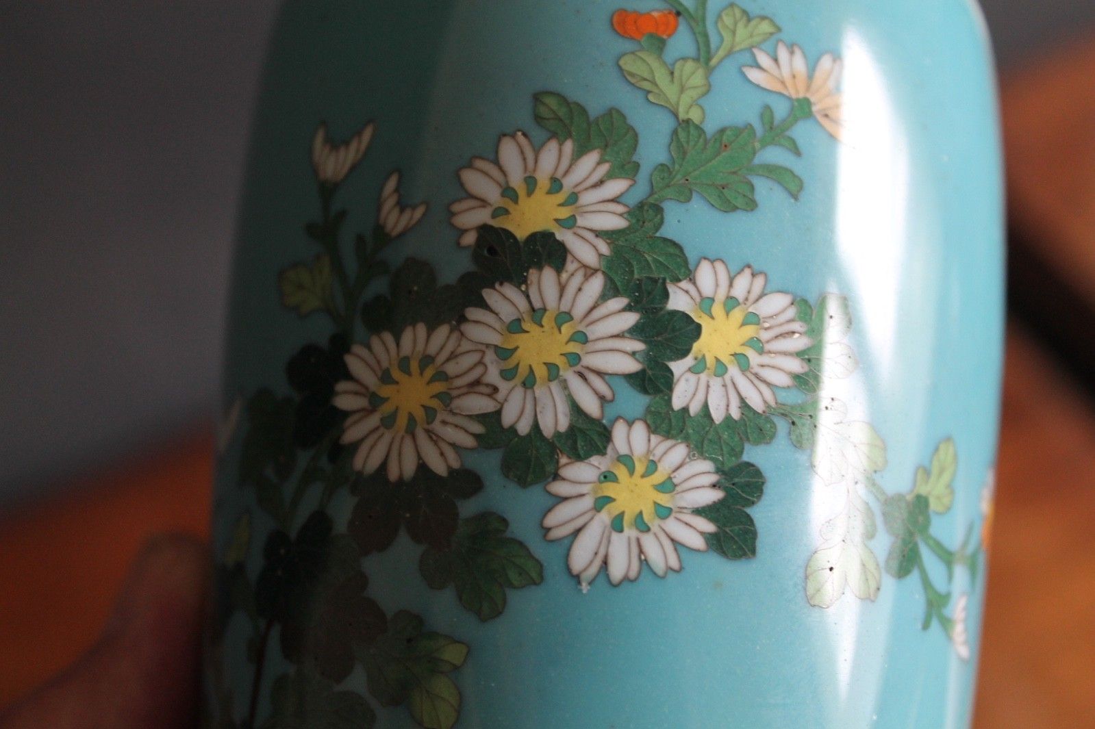Japanese Daikichi Cloisonne Vase photo vinterior