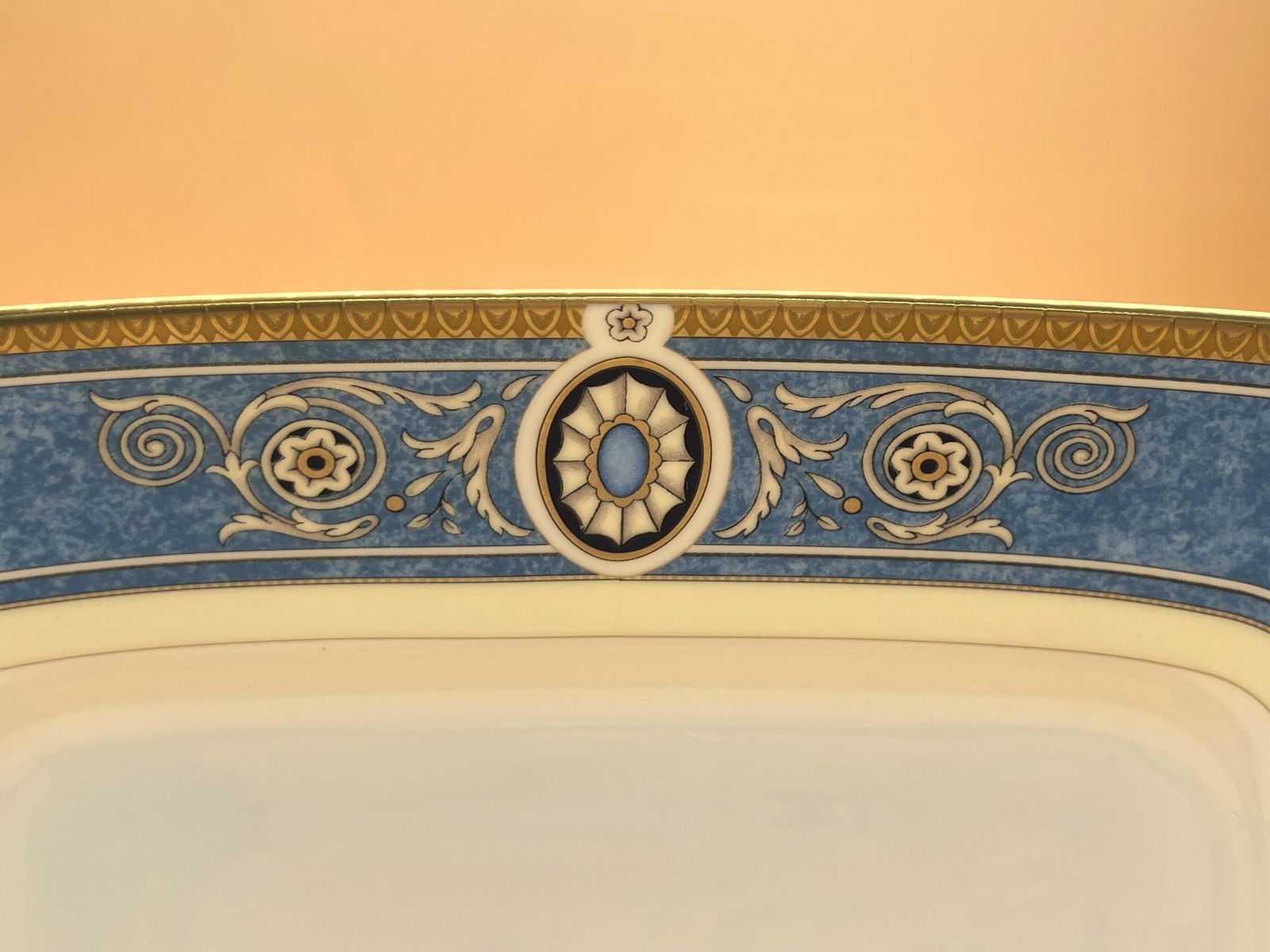 Vintage Wedgwood Madeleine Design Square Twin Handled Cake / Serving Plate. photo for sale