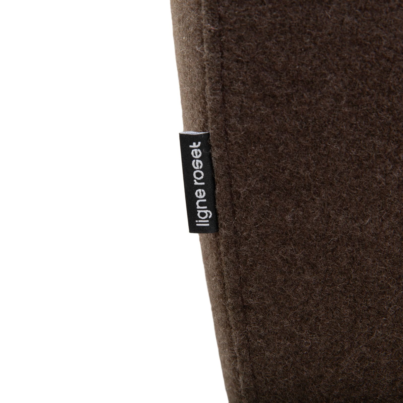 photo for sale Fauteuil Ligne Roset Neo en tissu vert, brun, kaki