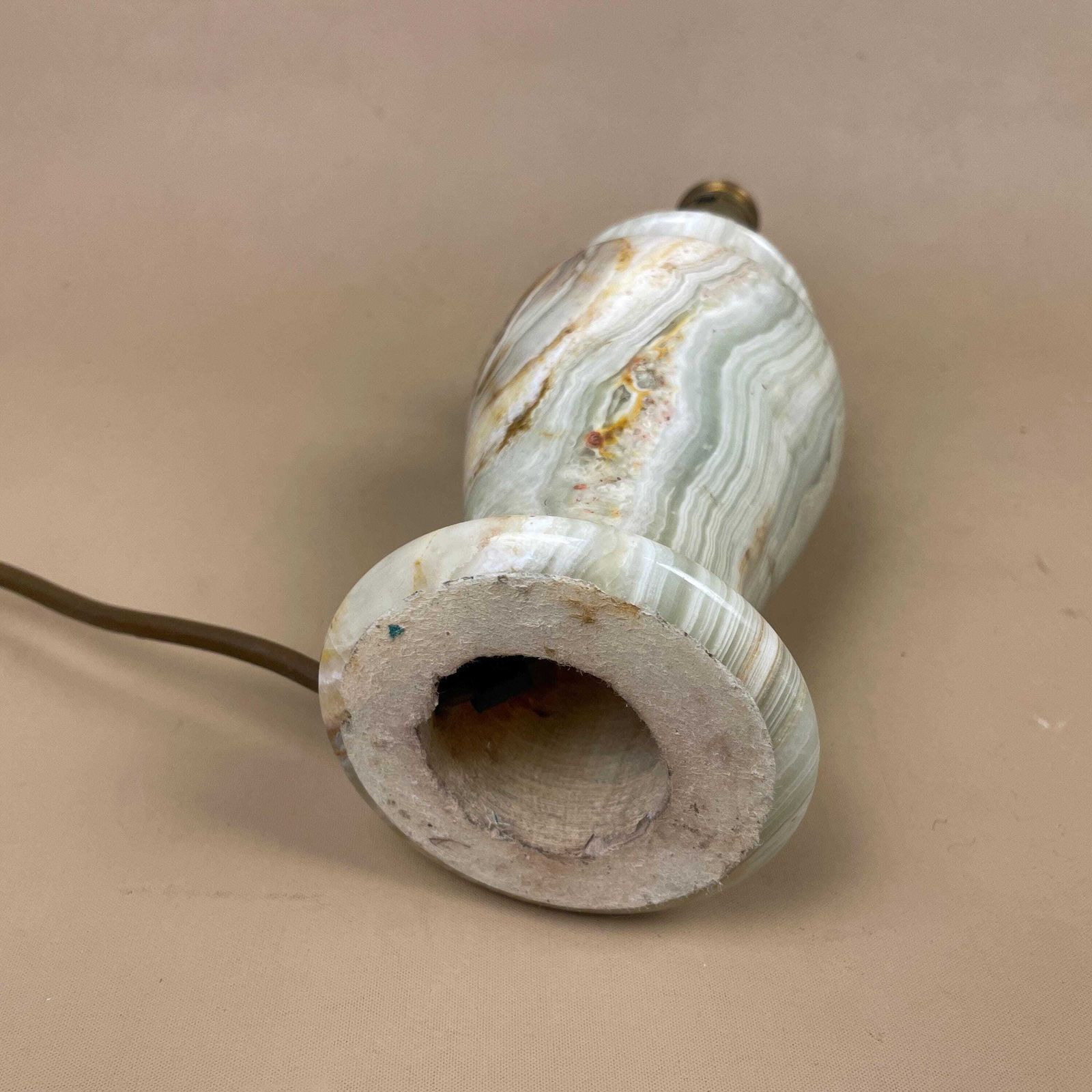 photo furniture Green Marble Lamp Light Bedside Brass Gold Trims Metal Marbled Pattern Classic Column Natural Stone Antique Vintage Side Heavy Solid