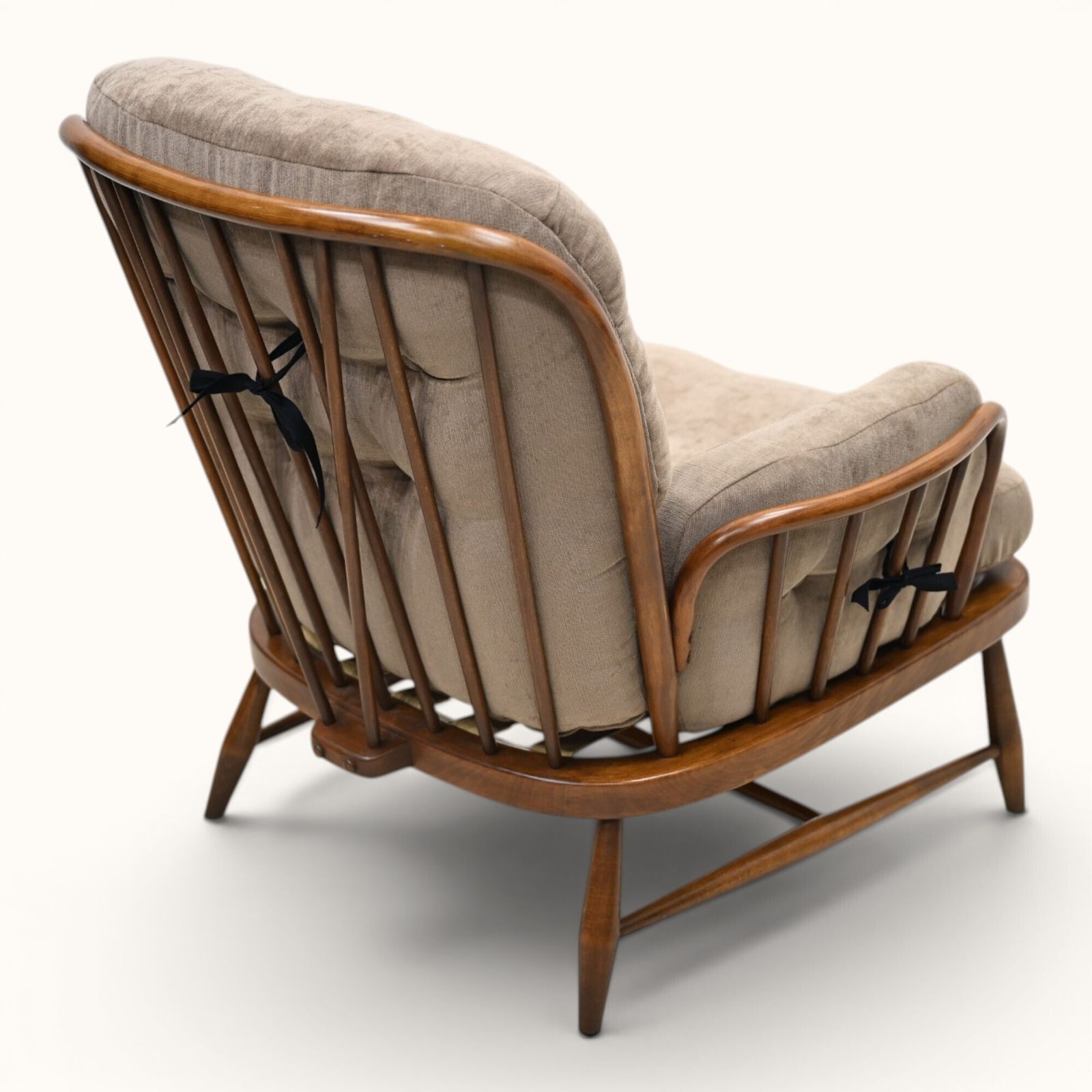 Ercol Jubilee Easy Armchair New Upholstery And Webbing Free Uk Delivery* photo buy