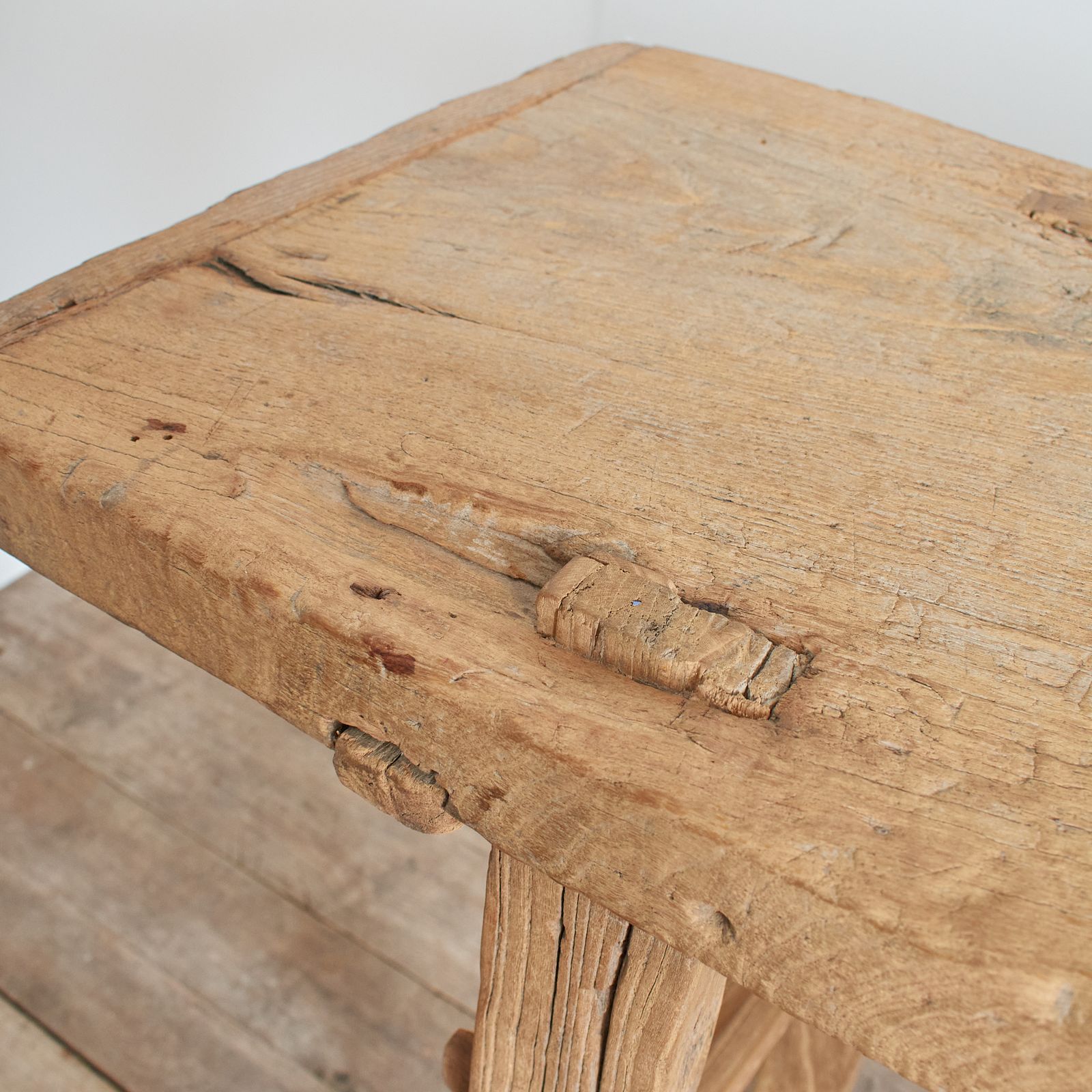 Antique Rustic Elm Console Table – Bd photo 848.0