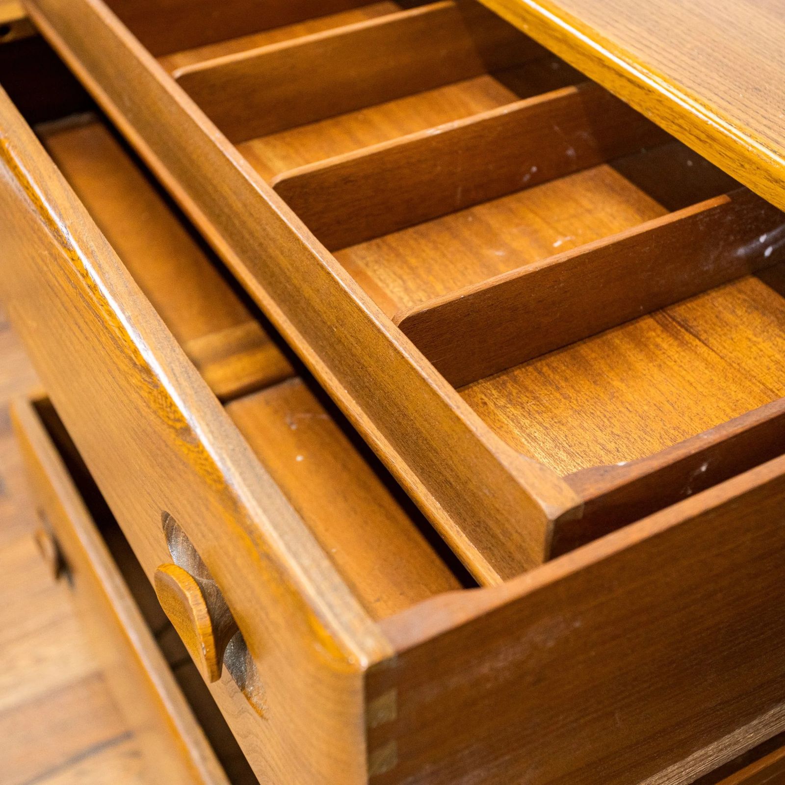 photo buy Ercol Windsor Elm Sideboard Model 455