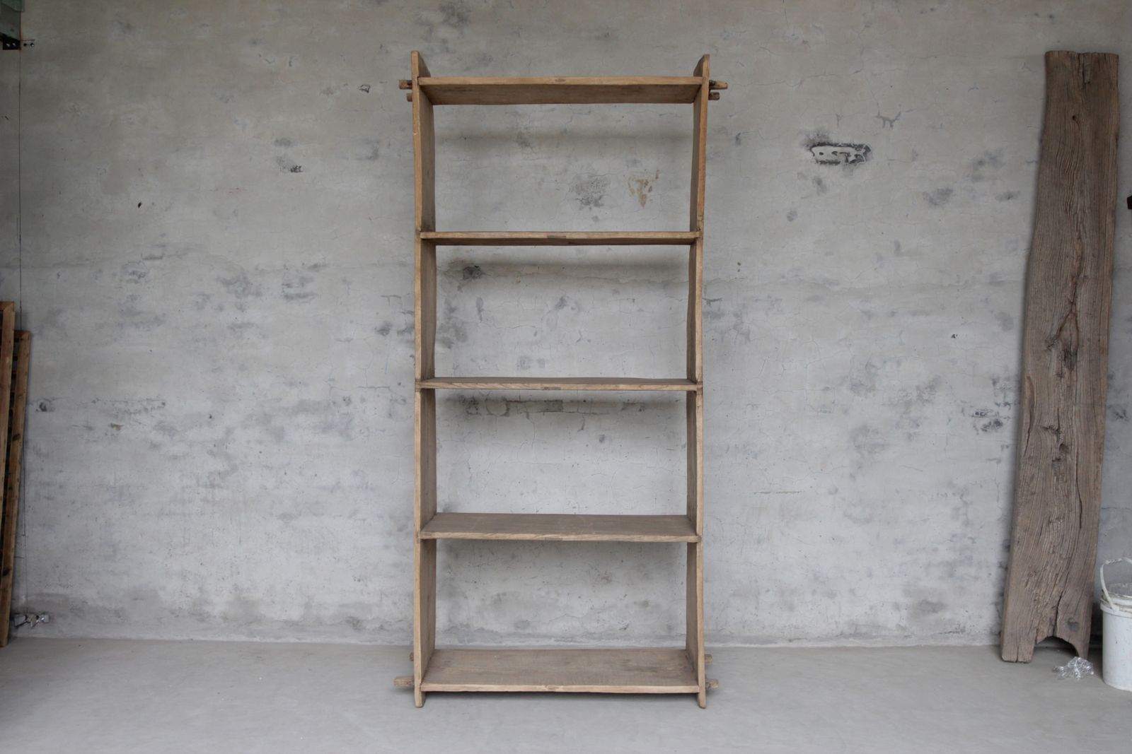 Emilia Vintage Bookshelf