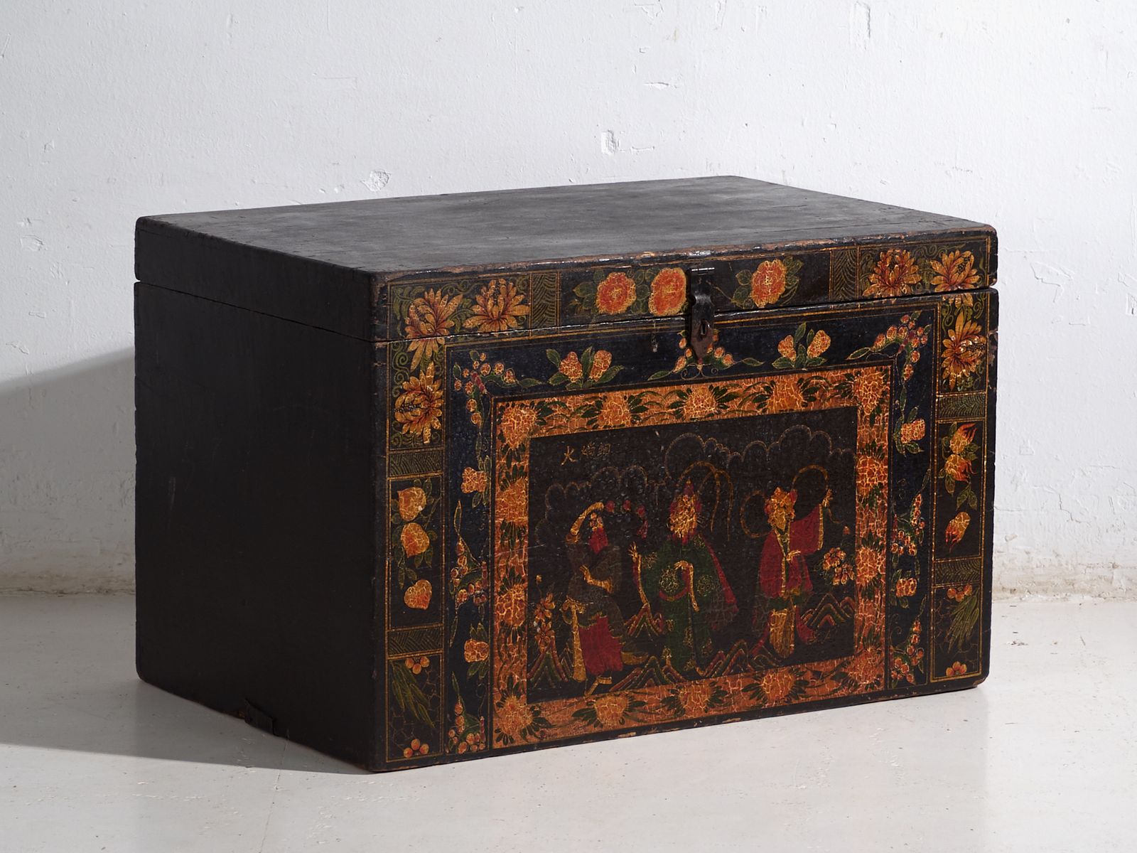 Antique Painted Trunk In Pine Wood – China, Circa 1900