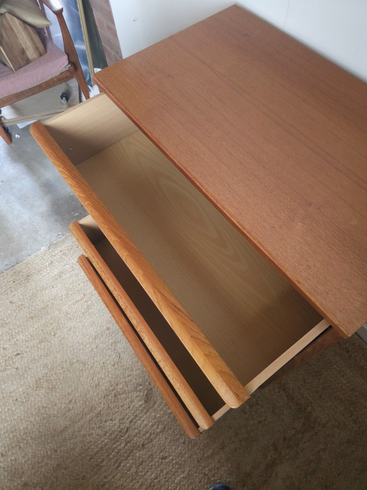 Mid Century Chest Of Drawers Retro Vintage Teak Storage Roller Drawers Delivery photo 215.0