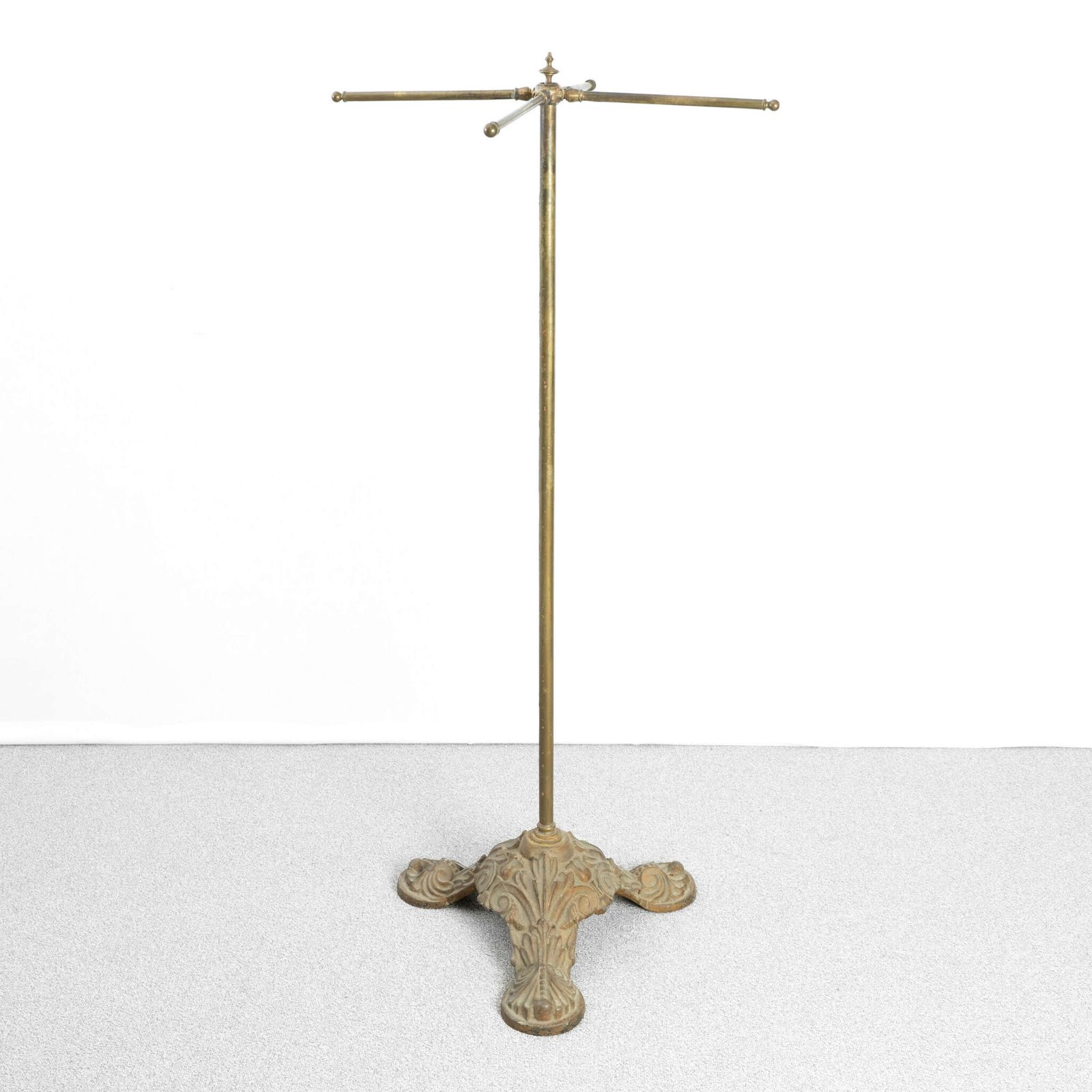 Siegel Brass Shop Fitting/Clothes Stand