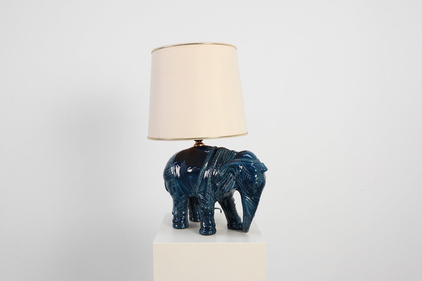 Hollywood Regency Blue Elephant Ceramic Table Lamp, Belgium, 1970s photo vinterior