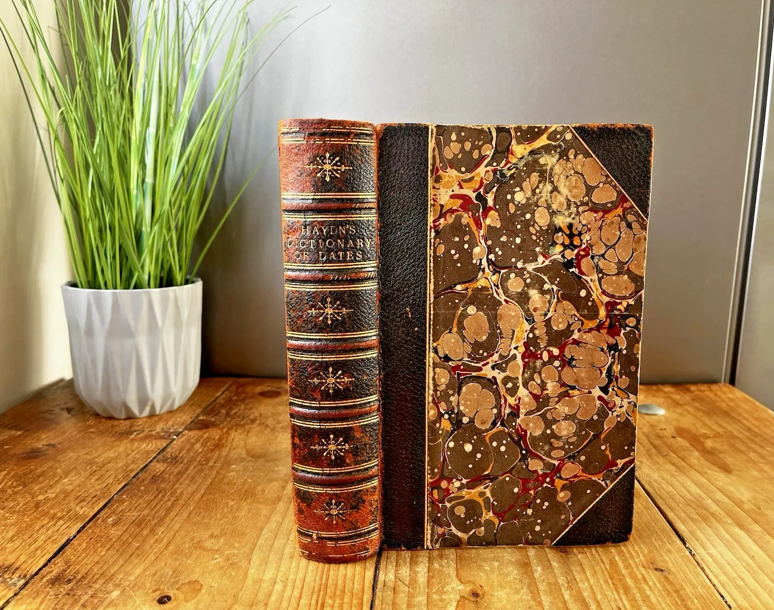 Antique Victorian Decorative Book 1861 Leather Joseph Haydns Dictionary Of Dates
