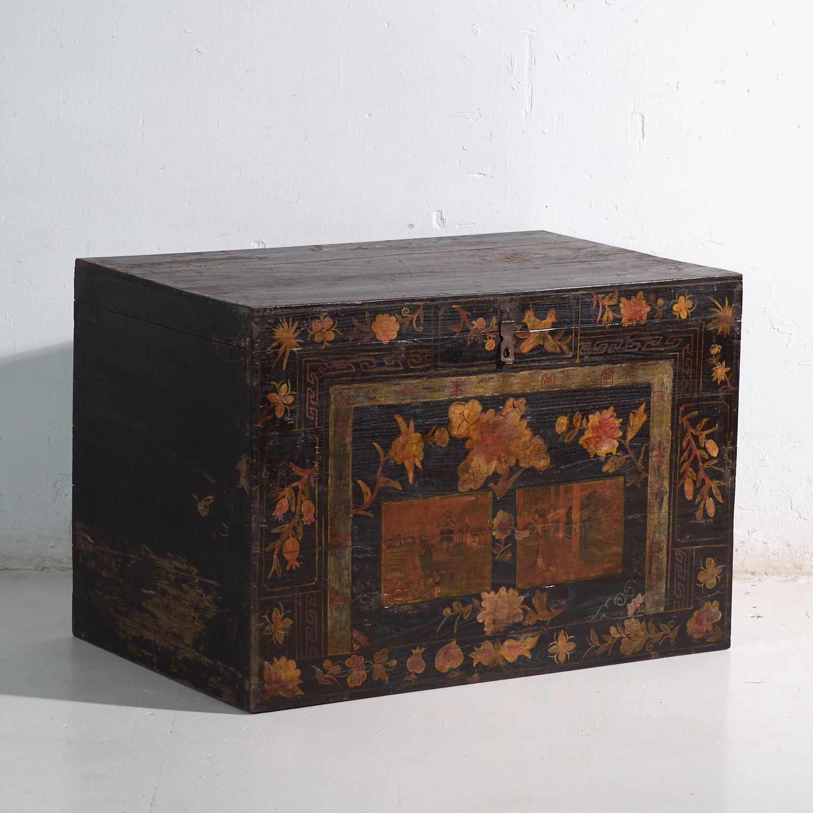 Antique Painted Trunk In Pine Wood – China, Circa 1900