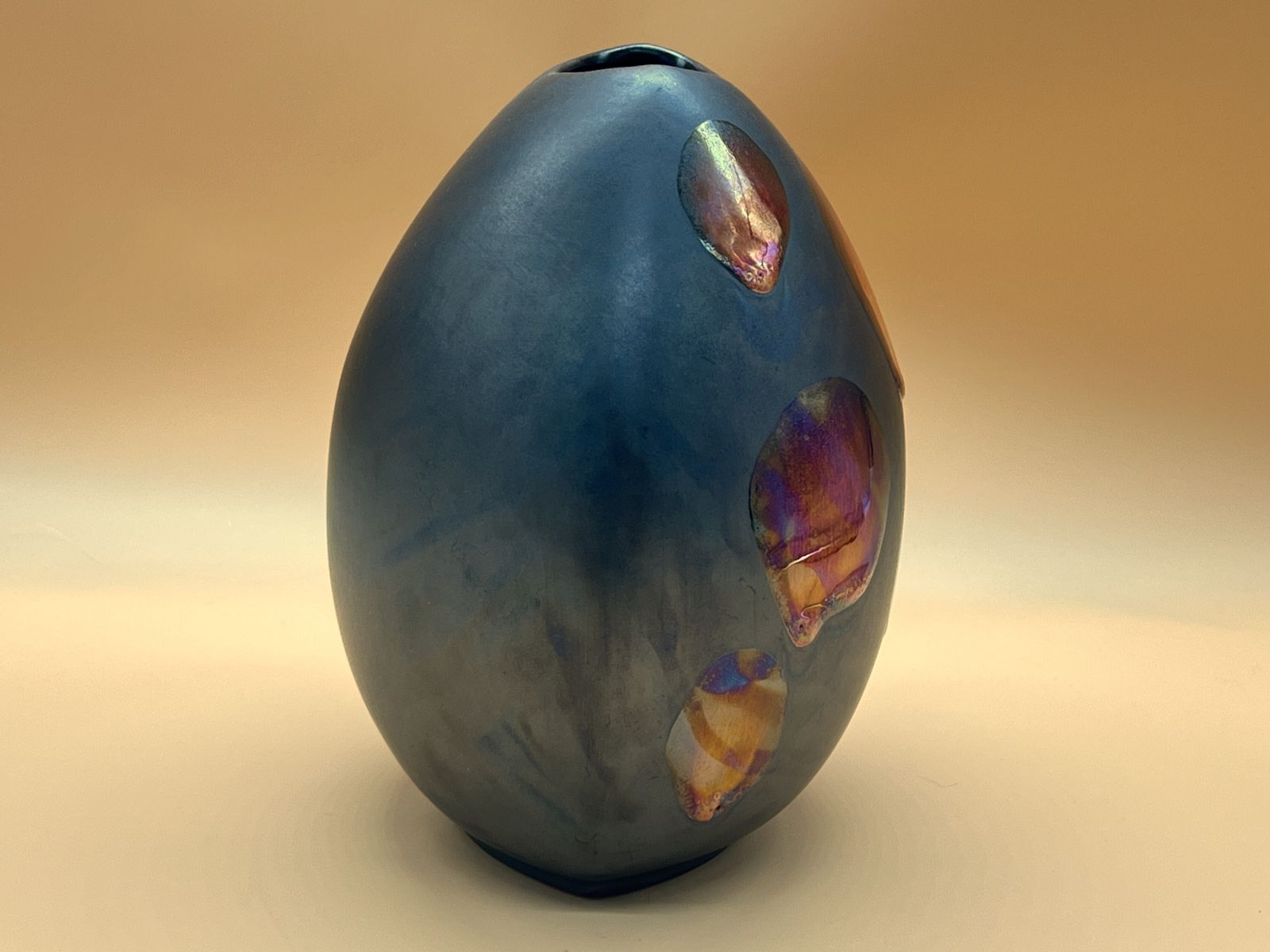 Poole Pottery Galaxy Living Glaze beursvase. Hoogte 7,5". photo furniture