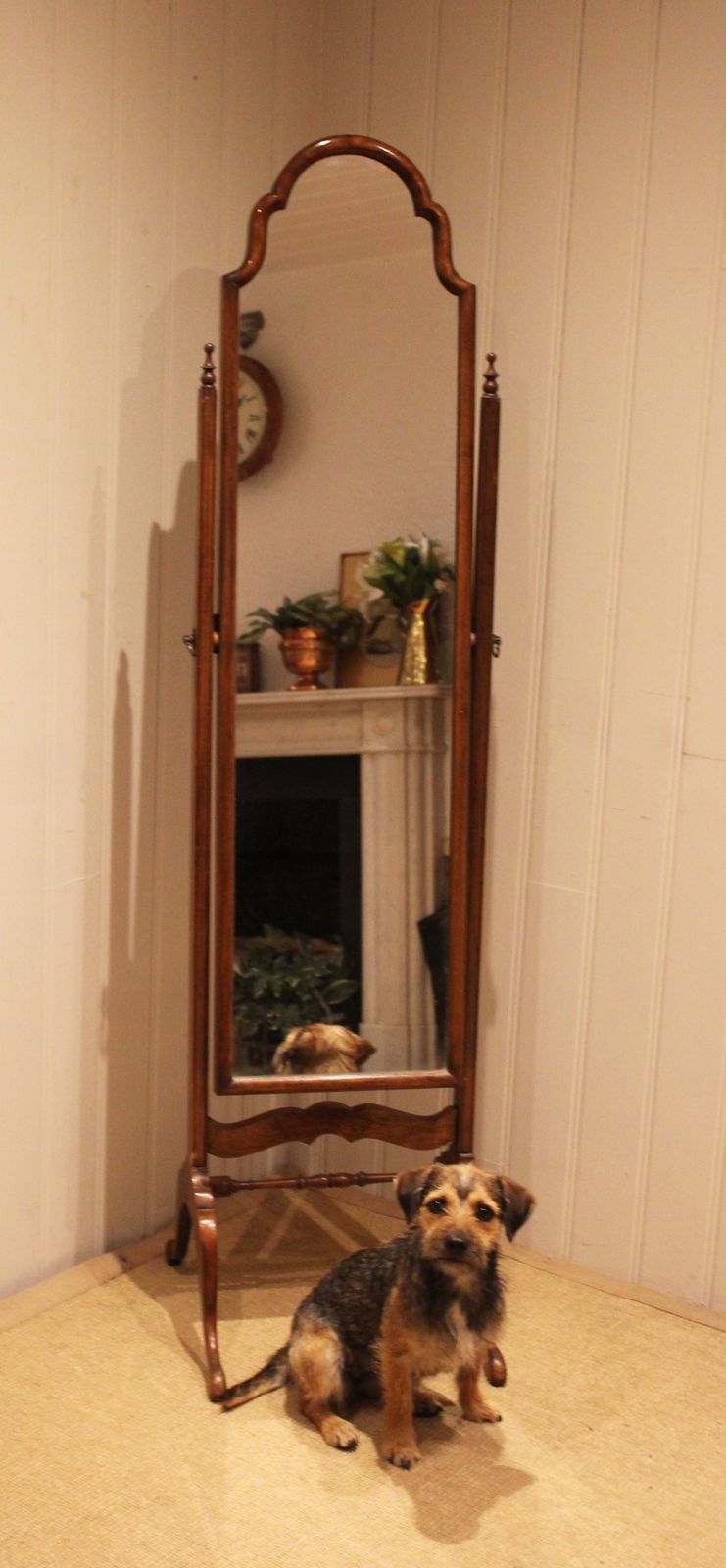 525.0 Walnut Cheval Mirror, 1960s, Vintage photo