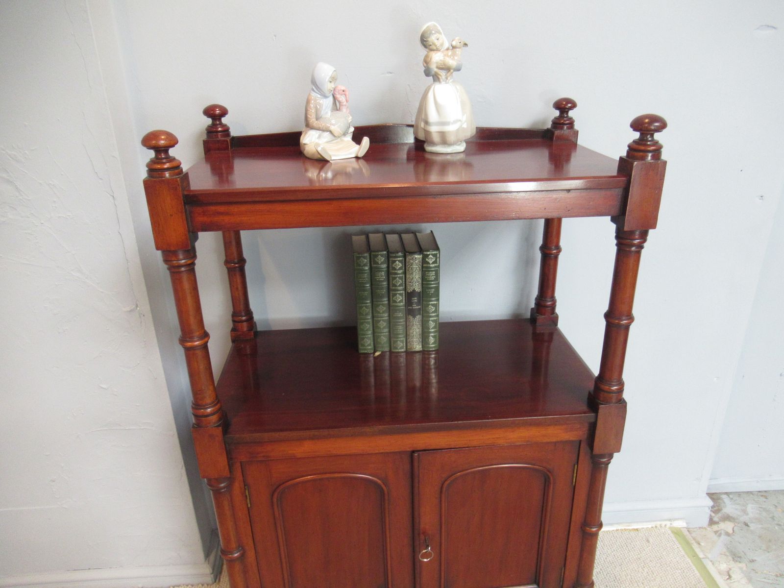 Victorian Mahogany    Side  /  Server   Table photo vintage
