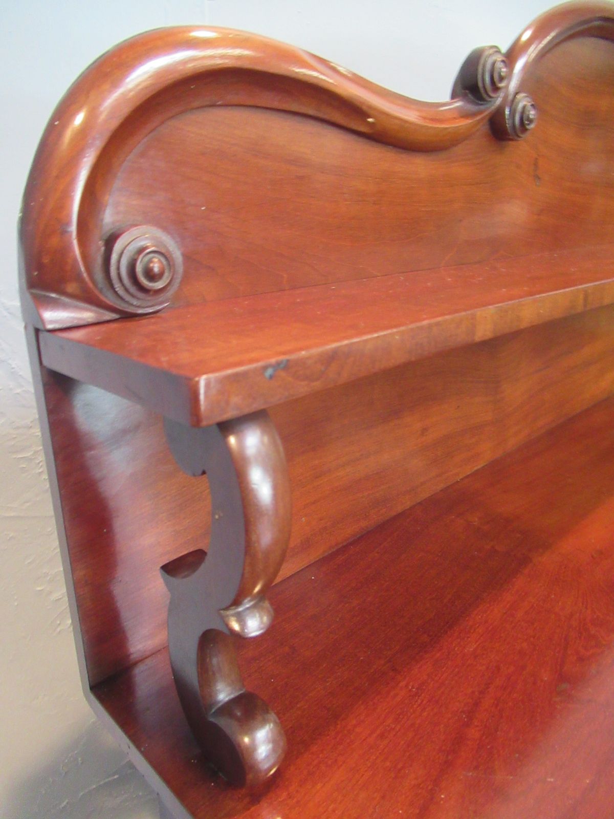 Victorian     1870s Mahogany Chiffonier photo vinterior