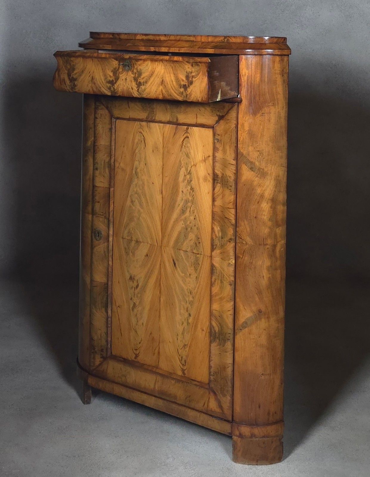 Antique Biedermeier Burr Walnut Corner Cabinet French Encoignure Cupboard C.1830 photo vintage