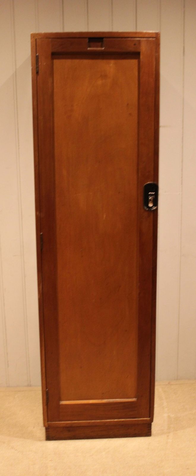 Raf Air Ministry Airman's Locker photo for sale