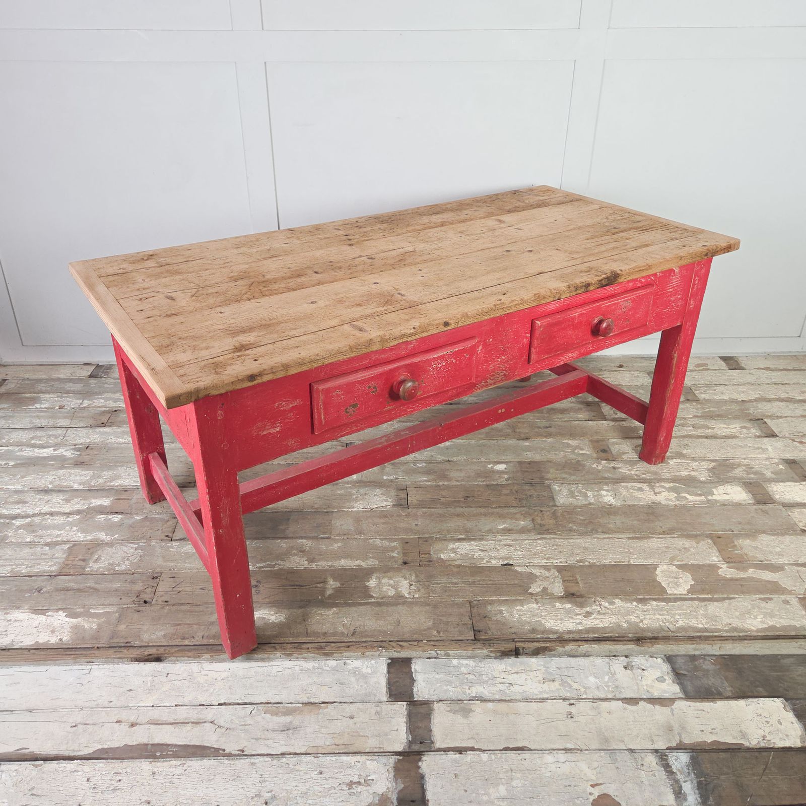 photo vinterior Antique Pine Farmhouse Table, 1900s