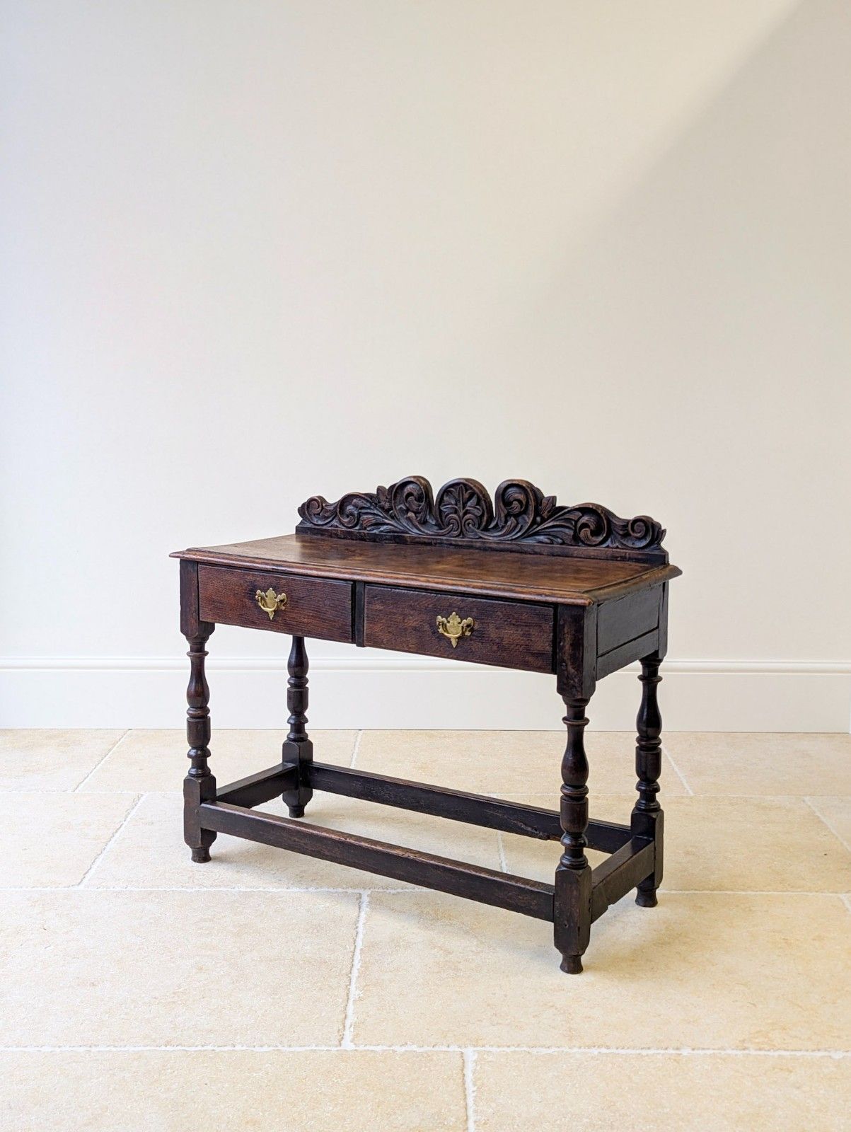 Furniture Antique Late Victorian Oak Side Table C.1890 photo