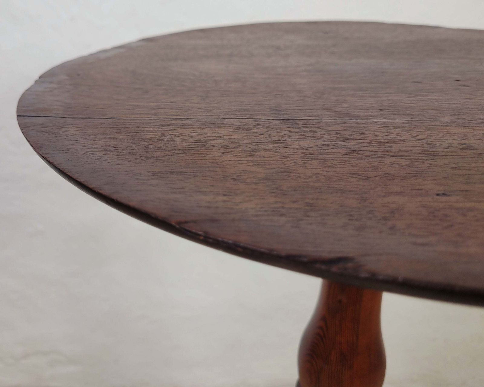 Victorian Tripod Side Table 19thc English Antique Mahogany photo vinterior