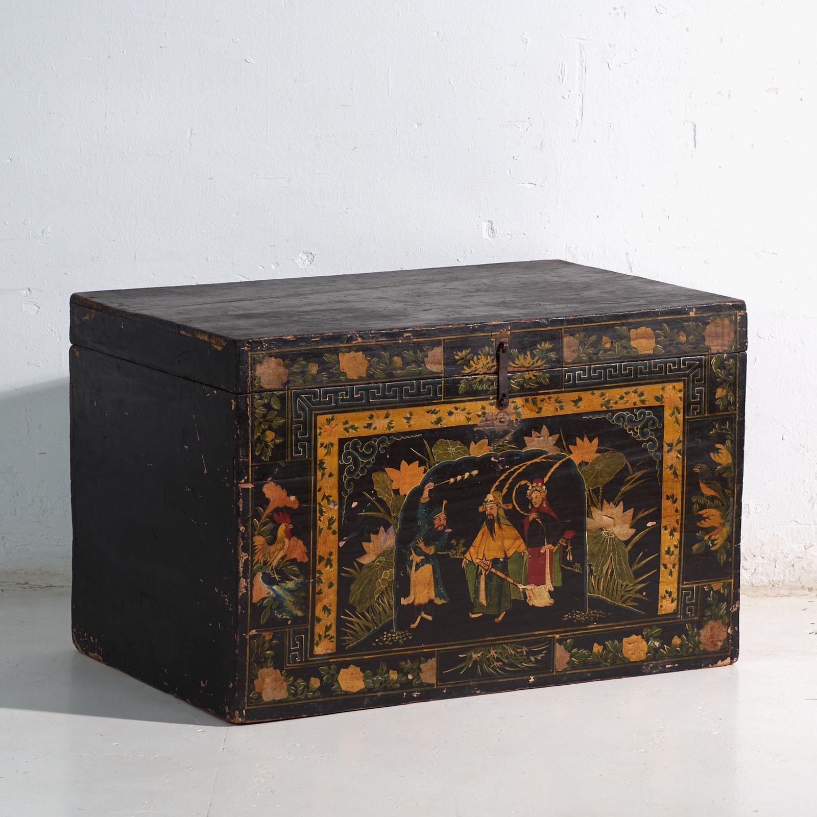 Antique Black Lacquered Trunk In Pine Wood – China, Circa 1900