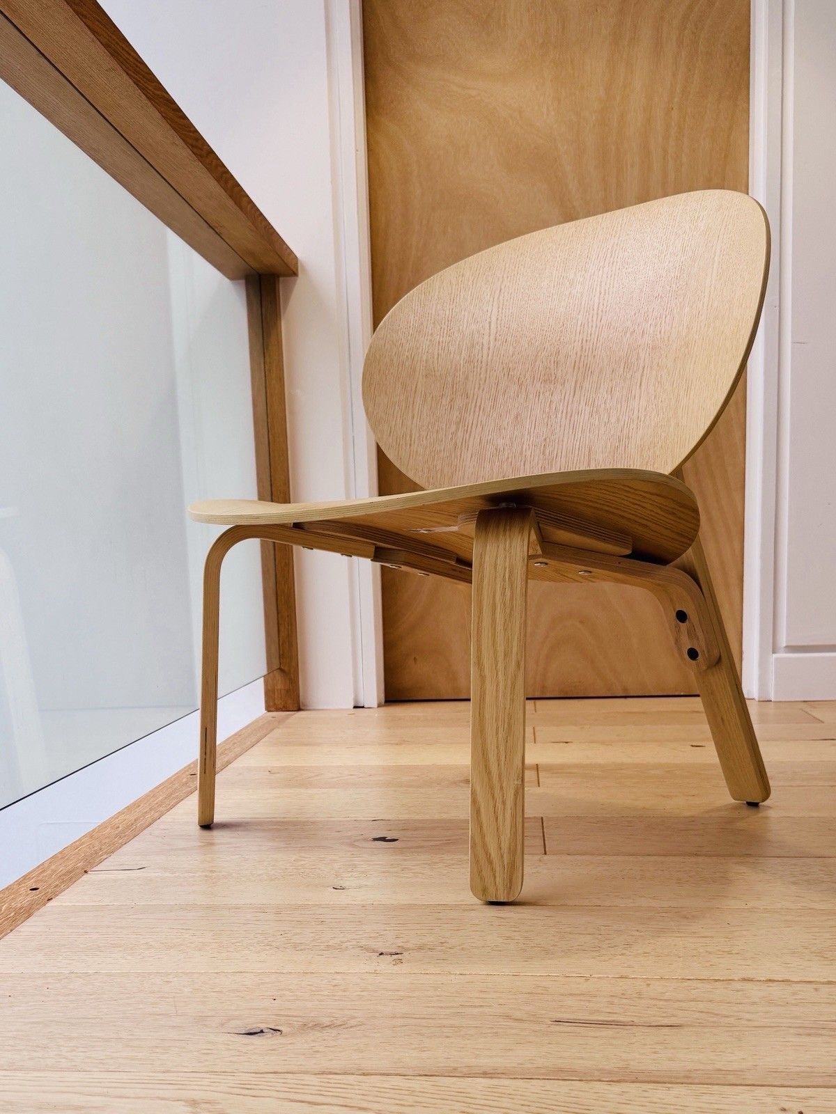Ikea Fröset Easy Chair, White Stained Oak Veneer Vgc photo 60.0