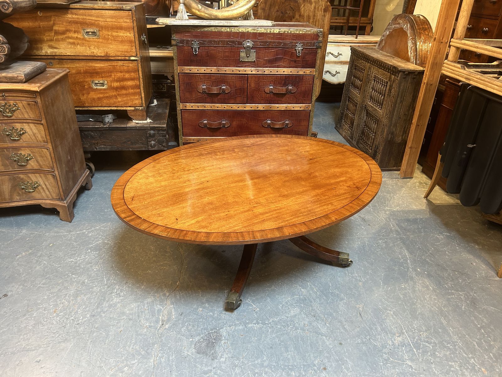 Antique Mahogany Oval Coffee Table photo Furniture