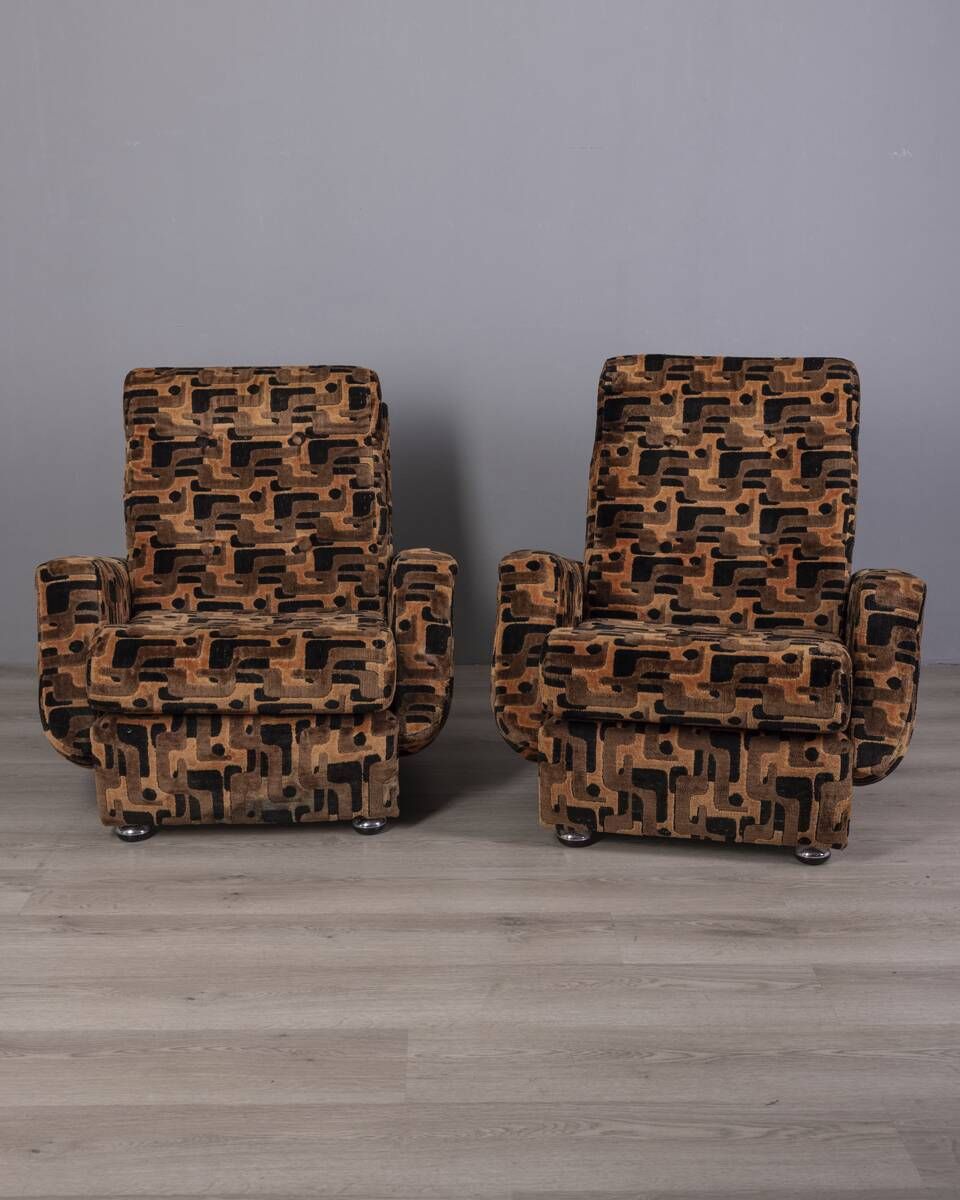 1427.0 Pair Of Vintage 1970s Multicolored Velvet Armchairs, photo