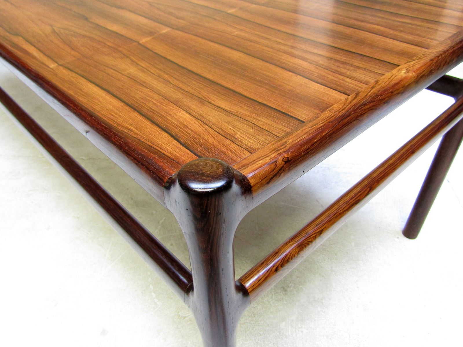 1995.0 Long Danish Coffee Table In Rosewood By Henning Korch For Cfc Silkeborg photo