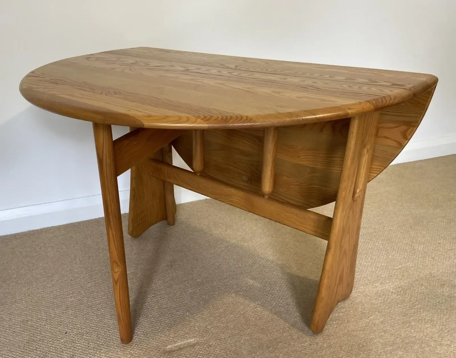 Furniture Mid Century Blonde Ercol 1156 Windsor Gate Leg Drop Leaf Kitchen/Dining Table photo