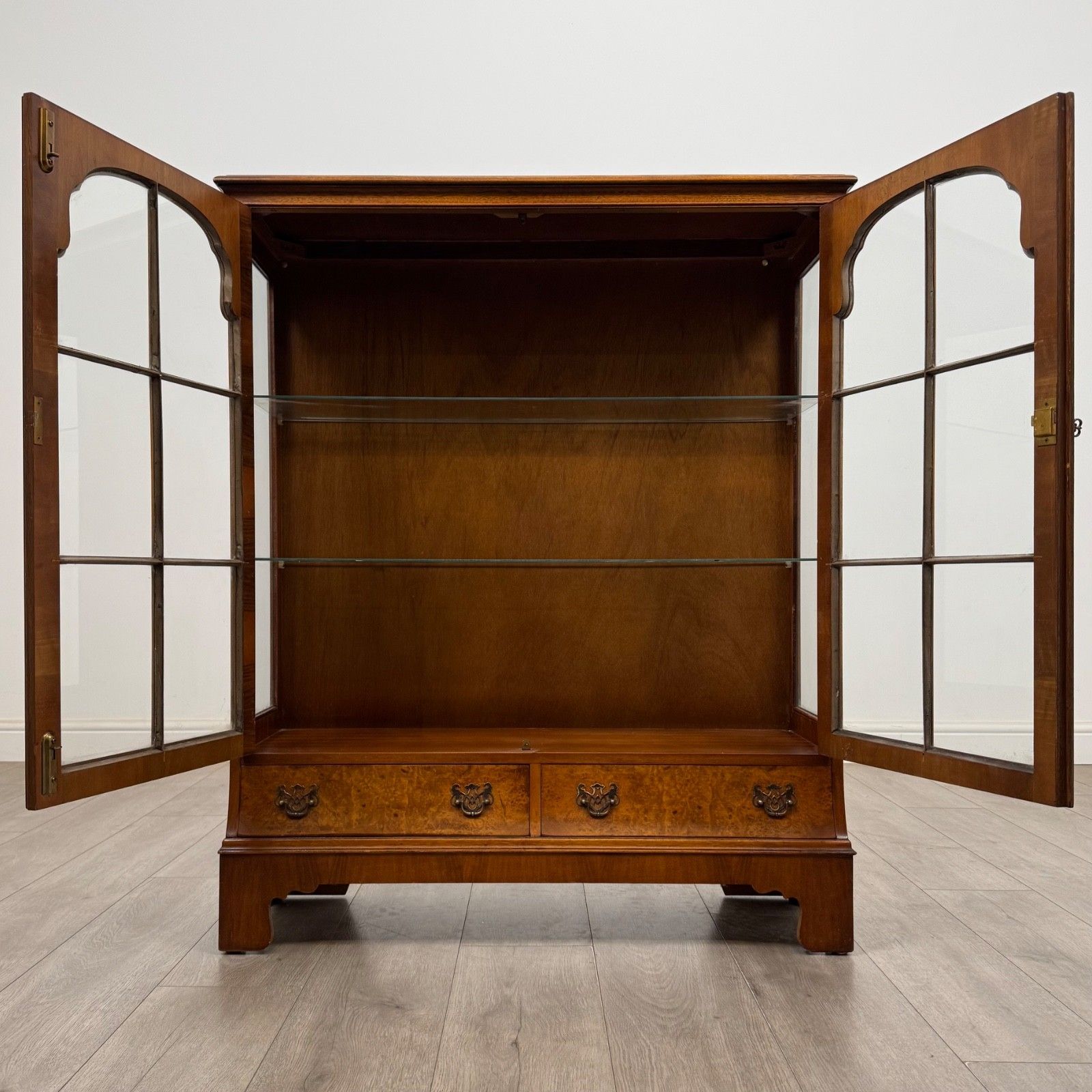 Antique 20th Century Display Cabinet In Burr Walnut ( Af 5825 ) photo furniture