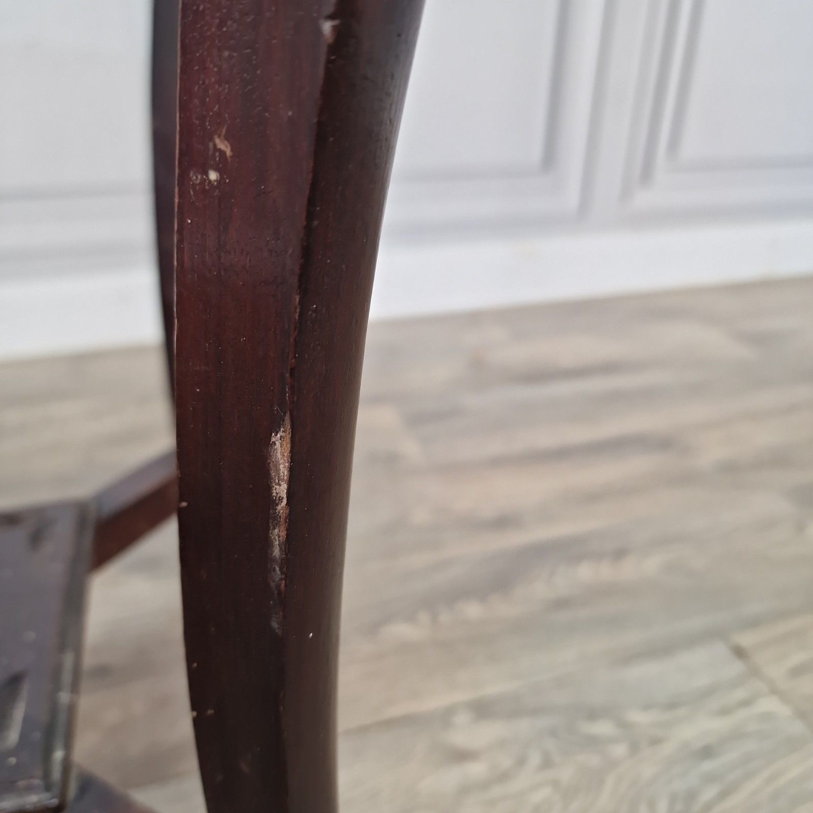 photo vintage Antique Carved Hall Table Wooden Plant Stand Jardiniere Mahogany 2 Tier