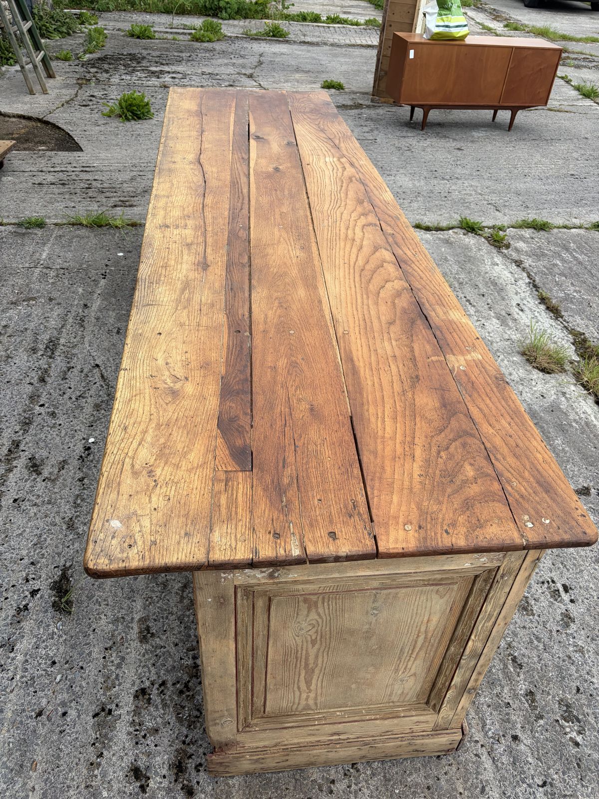 photo furniture Large 19th Century French Haberdashery Shop Counter Oak And Pine 3 Meters