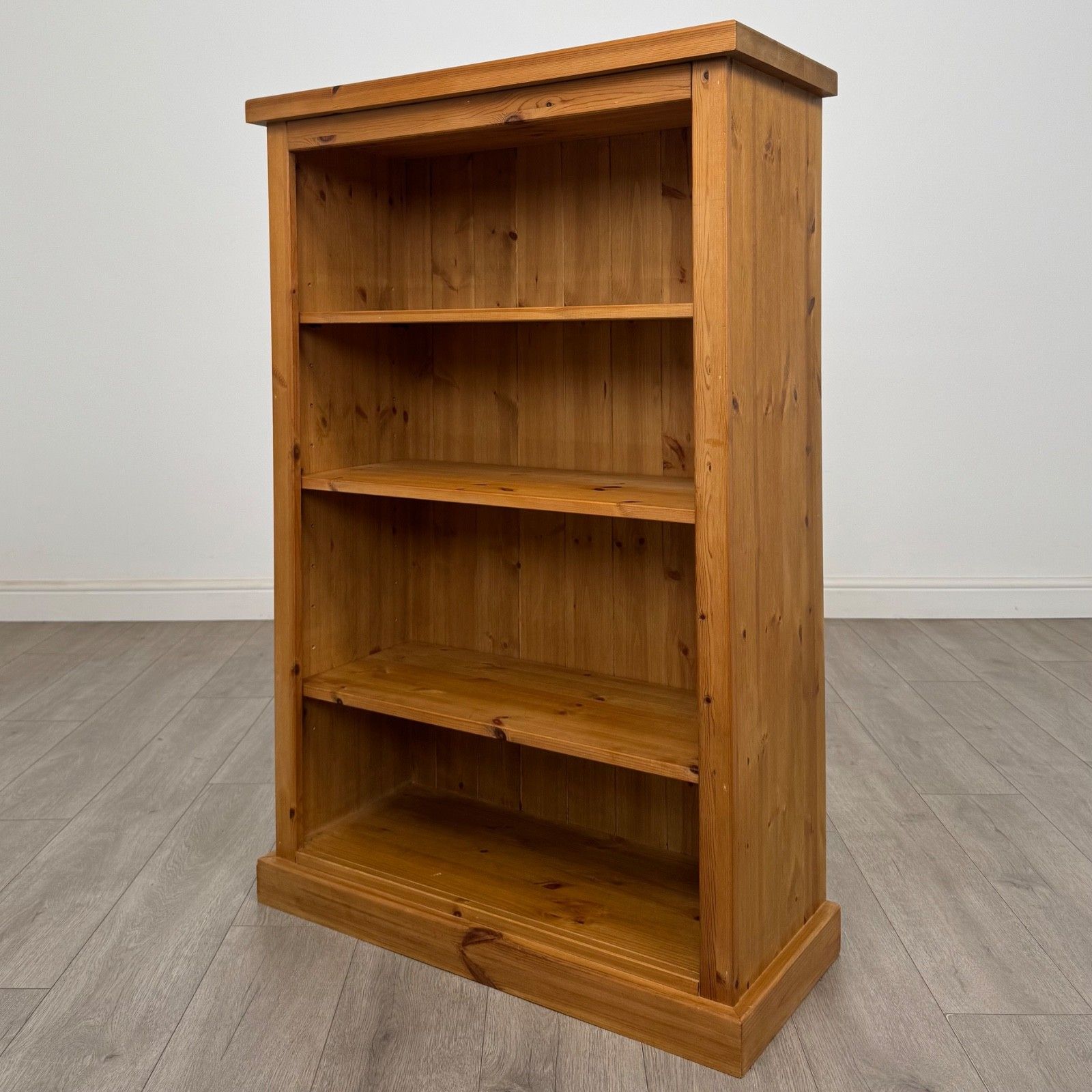 Vintage 20th Century Good Quality Open Bookcase In Pine ( Af 5819 ) photo for sale