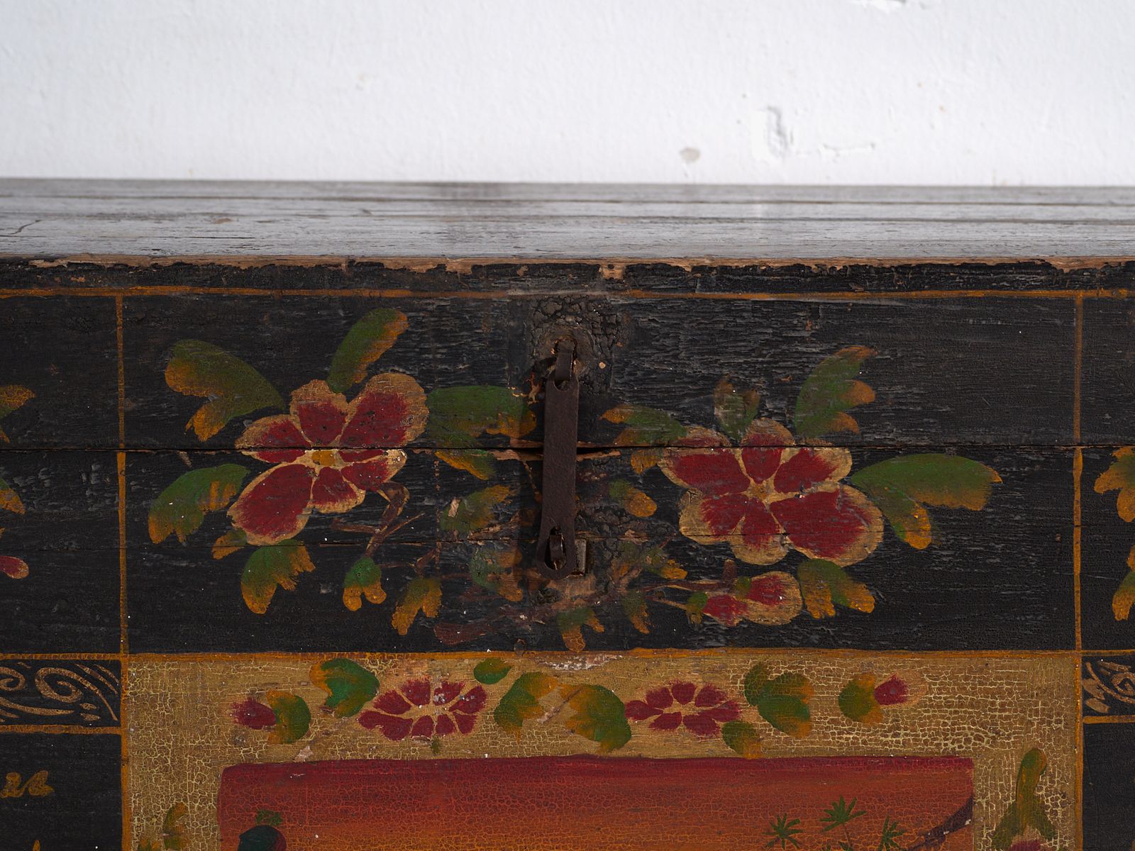 Antique Painted Trunk In Pine Wood – China, Circa 1900 photo vintage