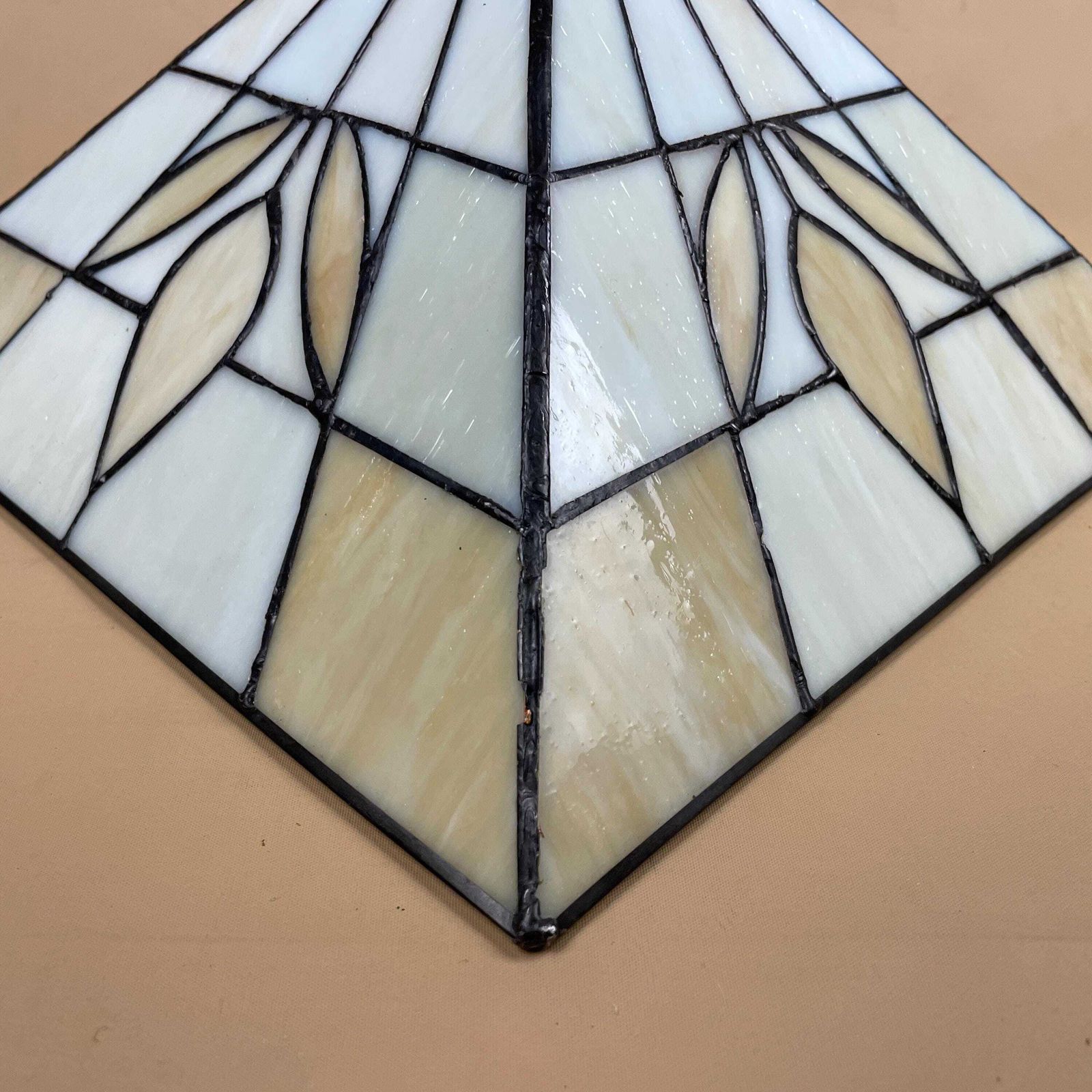 Art Deco Stained Glass Tiffany Style Ceiling Shade White Cream Geometric Chain Hanging Light Shade photo vinterior