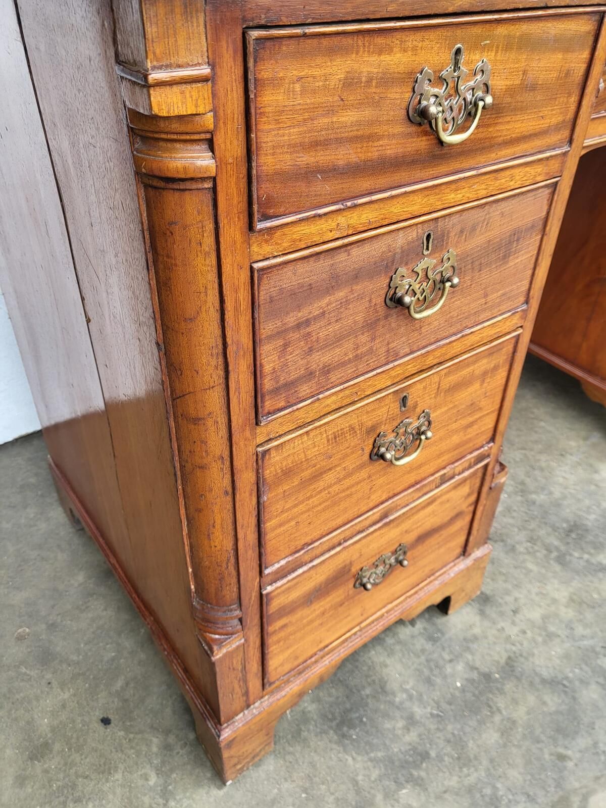 Antique Victorian Small Knee Hole Desk 7 Drawers photo Furniture