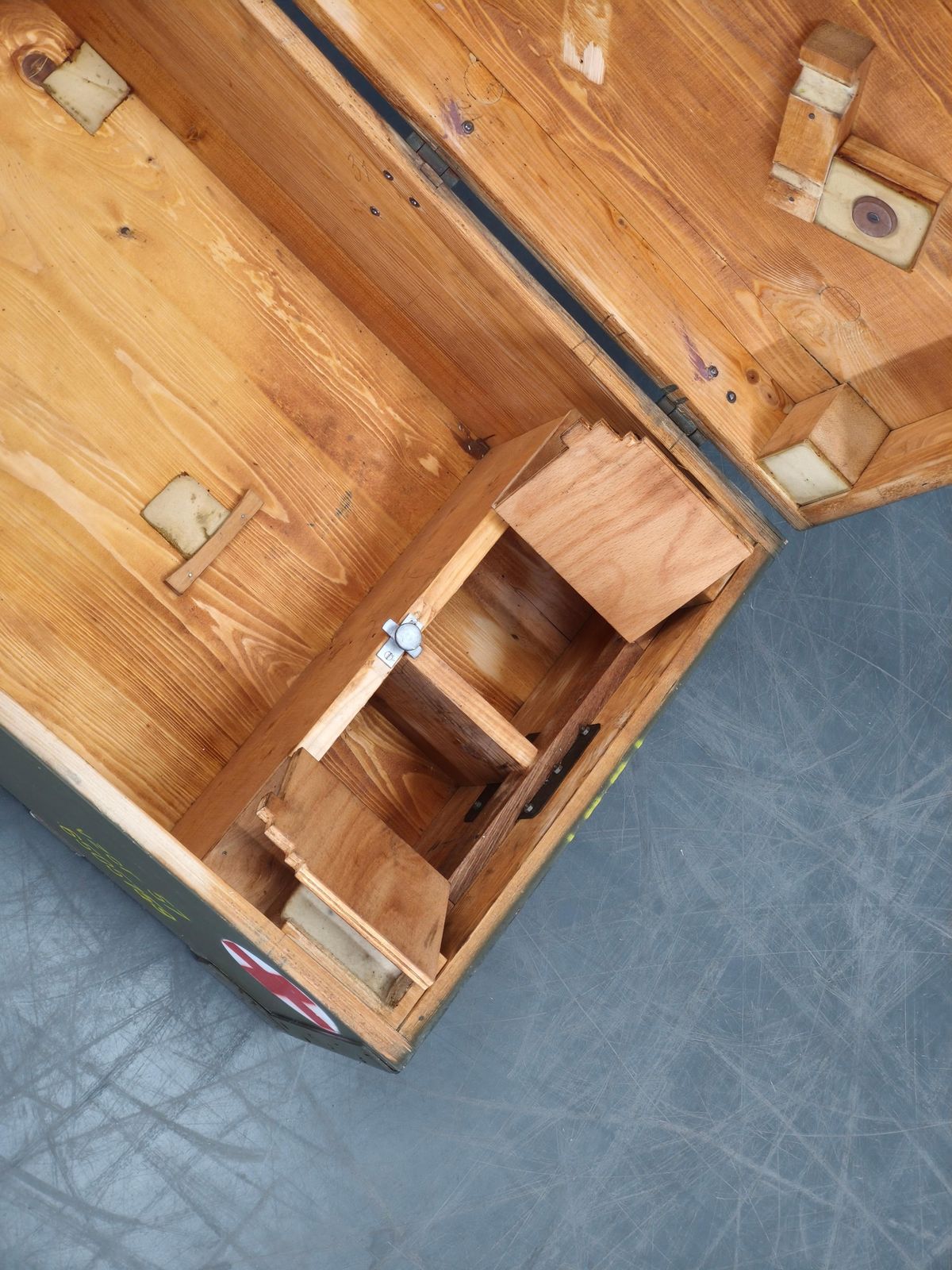 1950s Czech Military Medical Storage Chest Vzor 57 photo 385.0