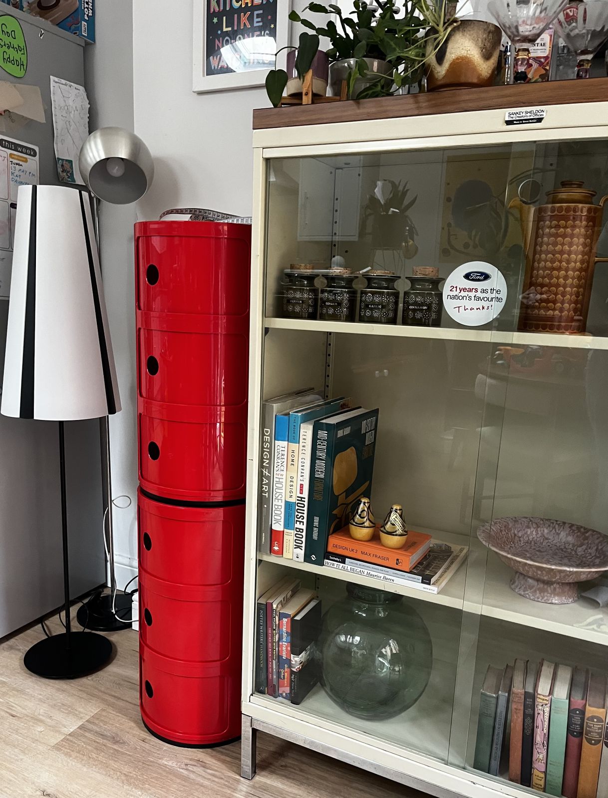 photo vinterior 2 4967 Mcm Kartell Componibili 3 Tier Red Storage Bedside Units By Anna Castelli