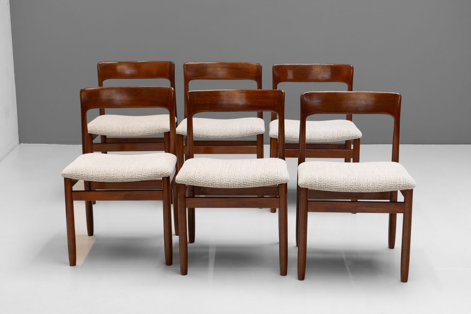Set Of Six Fonseca Teak Dining Chairs photo furniture