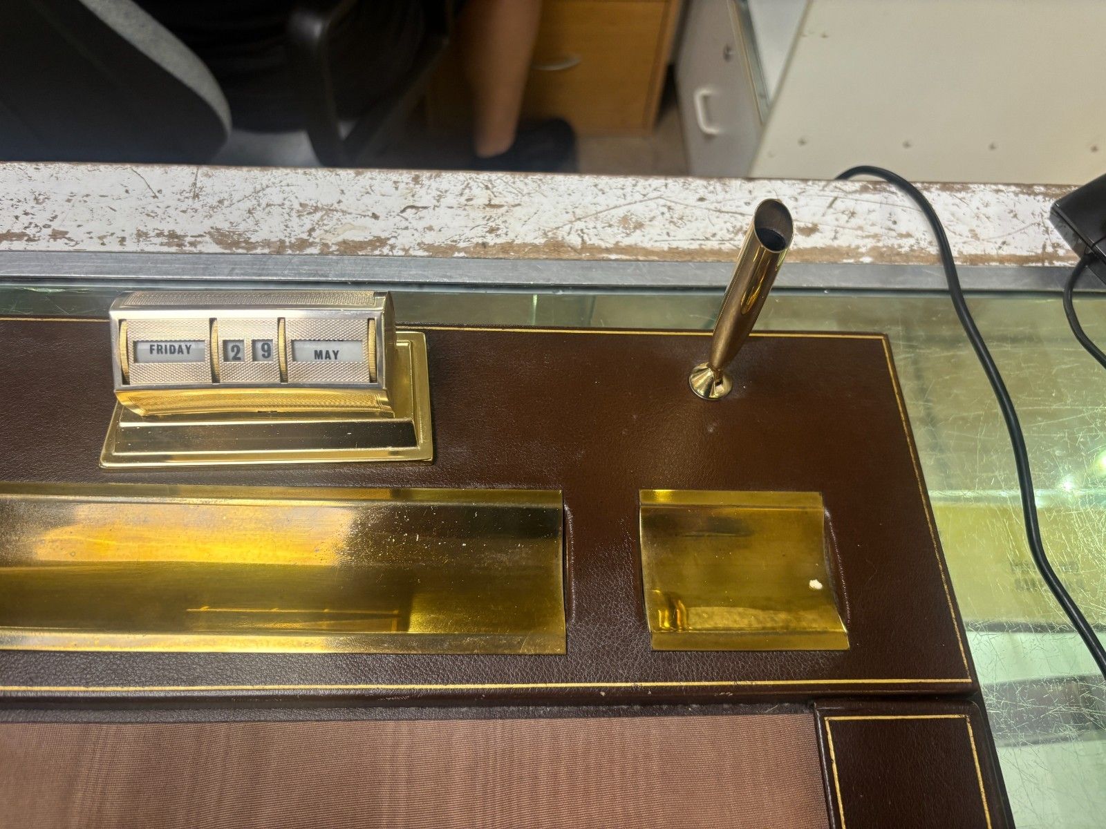 Mid Century Leather & Brass Executive Desk Organiser photo 75.0
