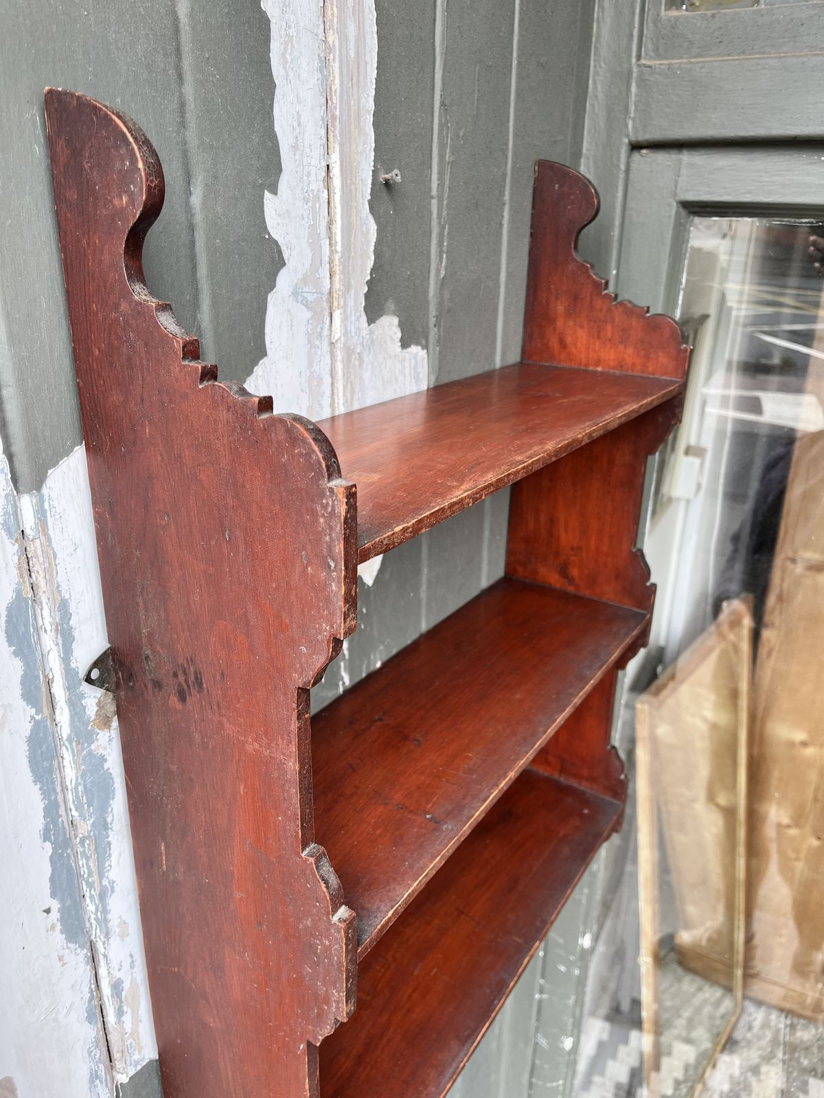Small Victorian Pine Wall Shelves In Original Dark Red Stain photo vinterior