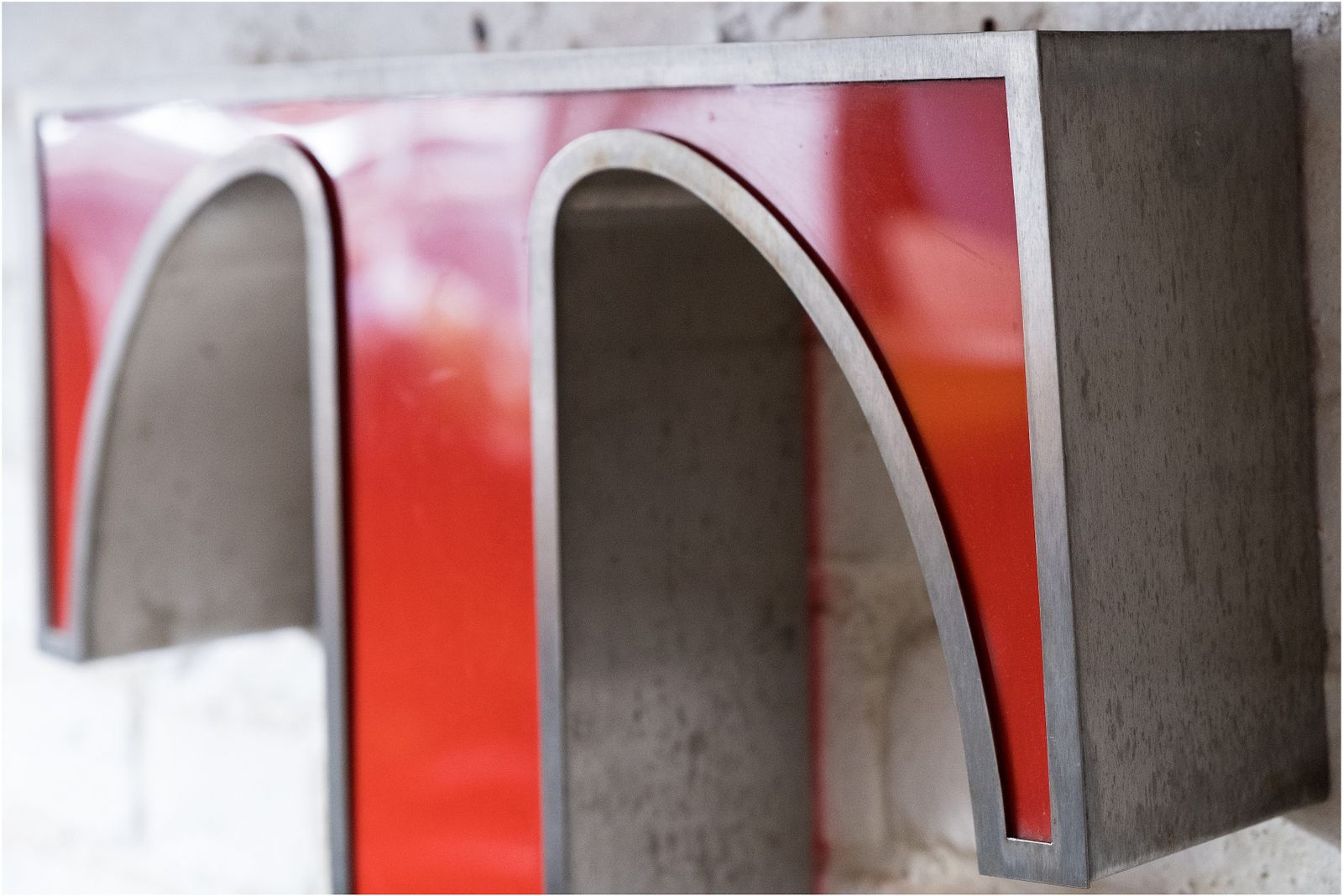 Vintage Metal & Red Perspex Letter ’T’ (978) photo furniture