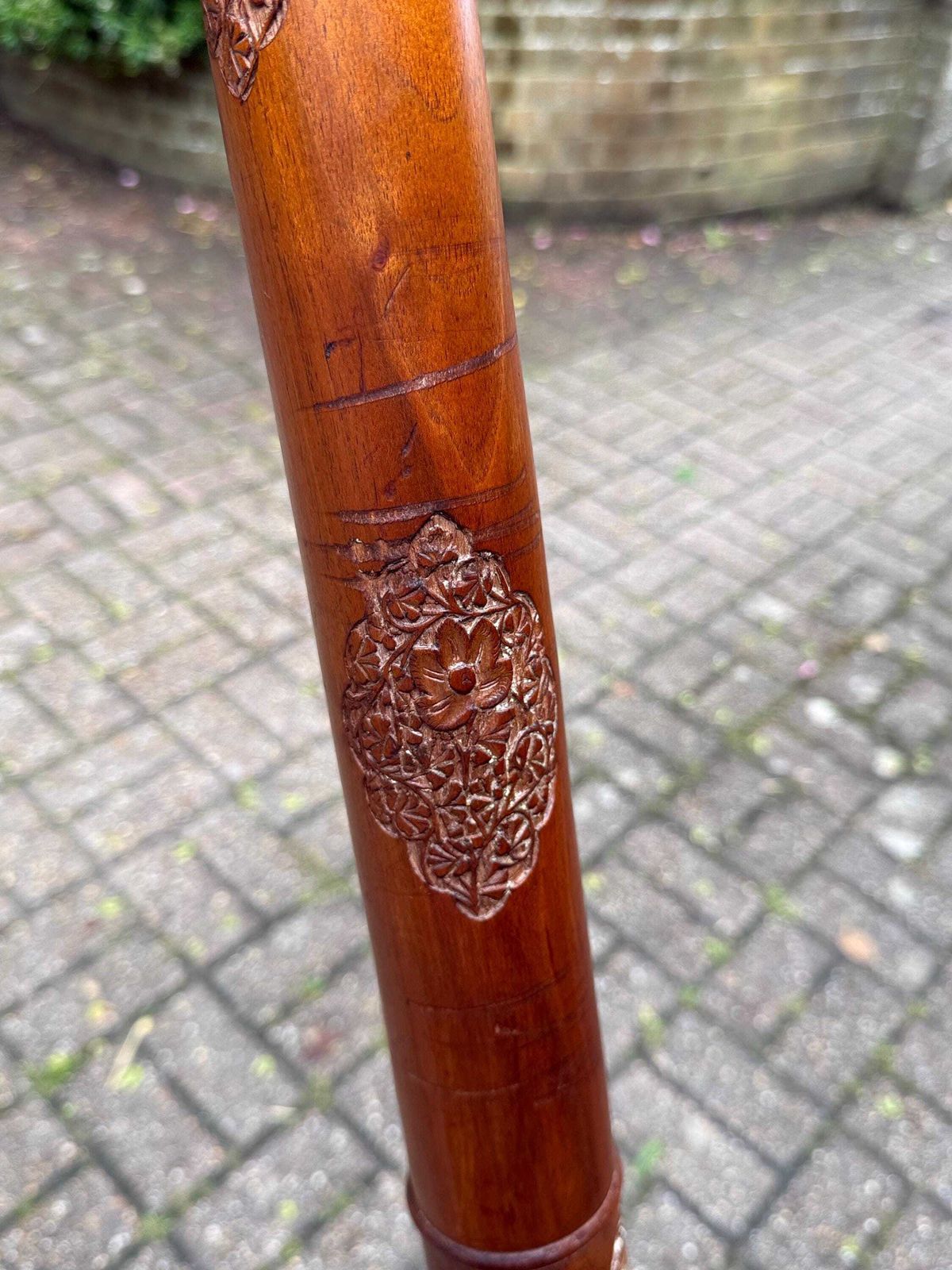 photo for sale Stunning Vintage Indian Carved Wooden Standard Lamp Pumposh Mid Century Floor Lamp Working And Tested